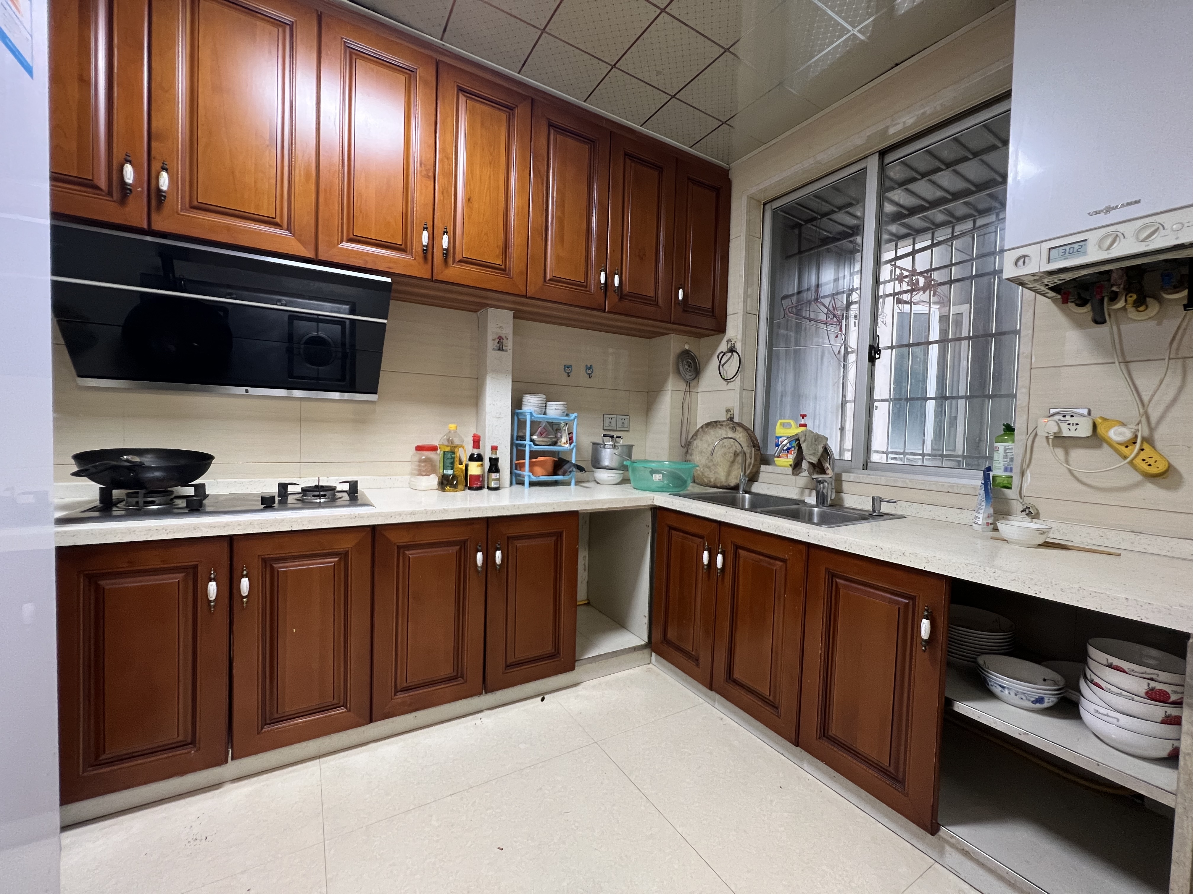 山河锦园 4室2厅2卫 100.0万 山河锦园 4室2厅2卫 100.0万室内图