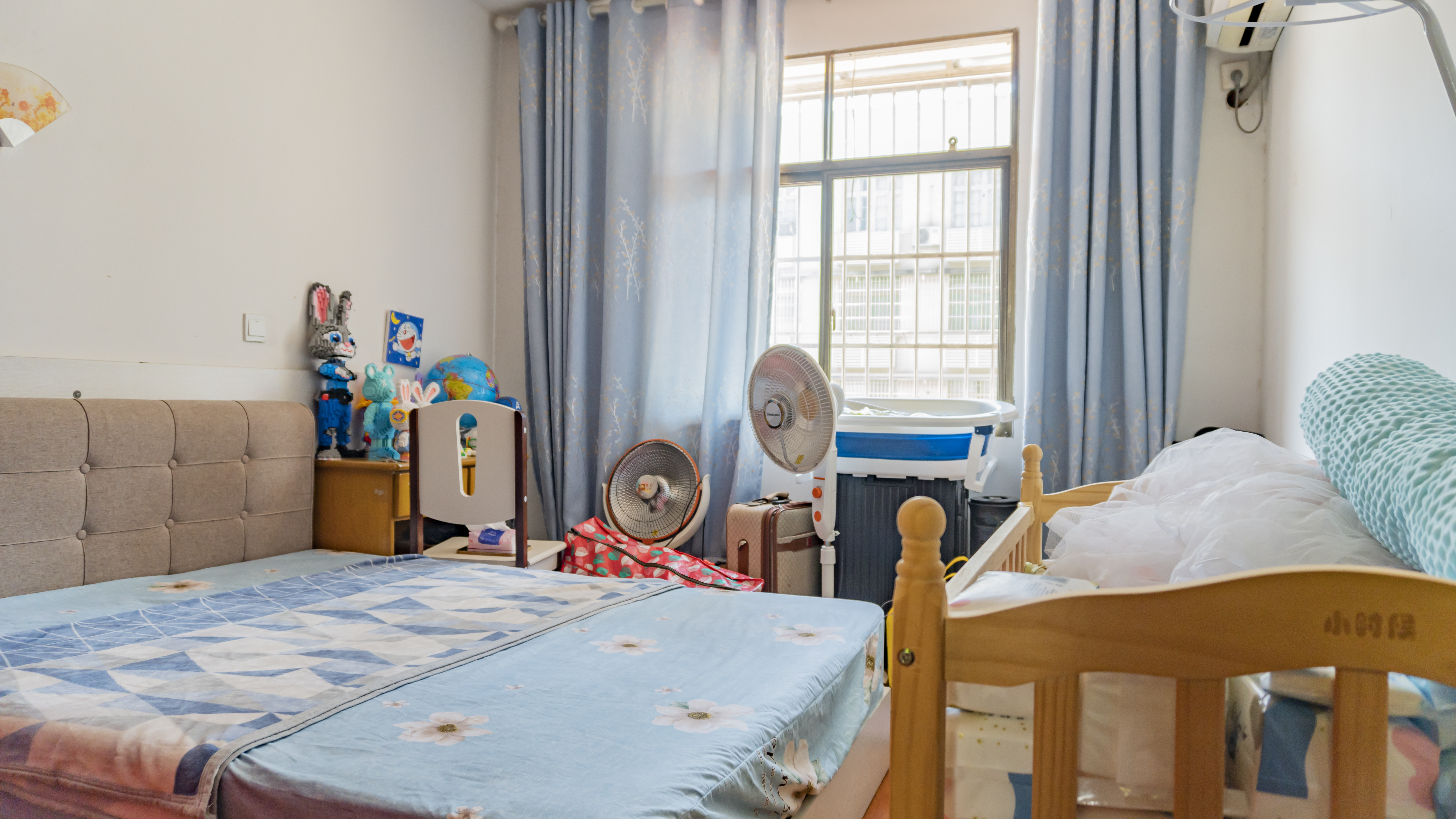 汽车路办事处建设街社区 3室2厅1卫 43.8万 汽车路办事处建设街社区 3室2厅1卫 43.8万室内图