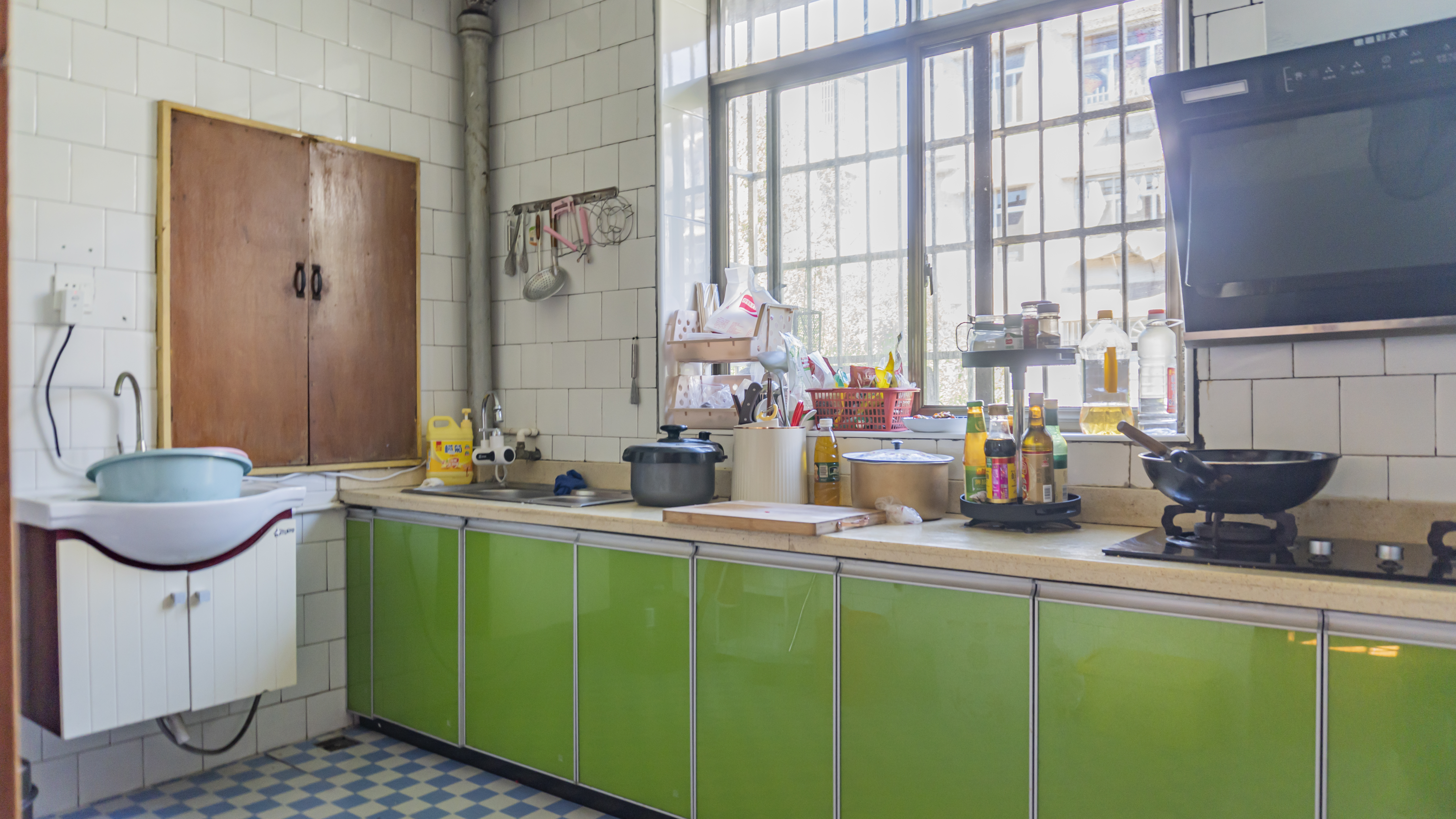 汽车路办事处建设街社区 3室2厅1卫 43.8万 汽车路办事处建设街社区 3室2厅1卫 43.8万室内图