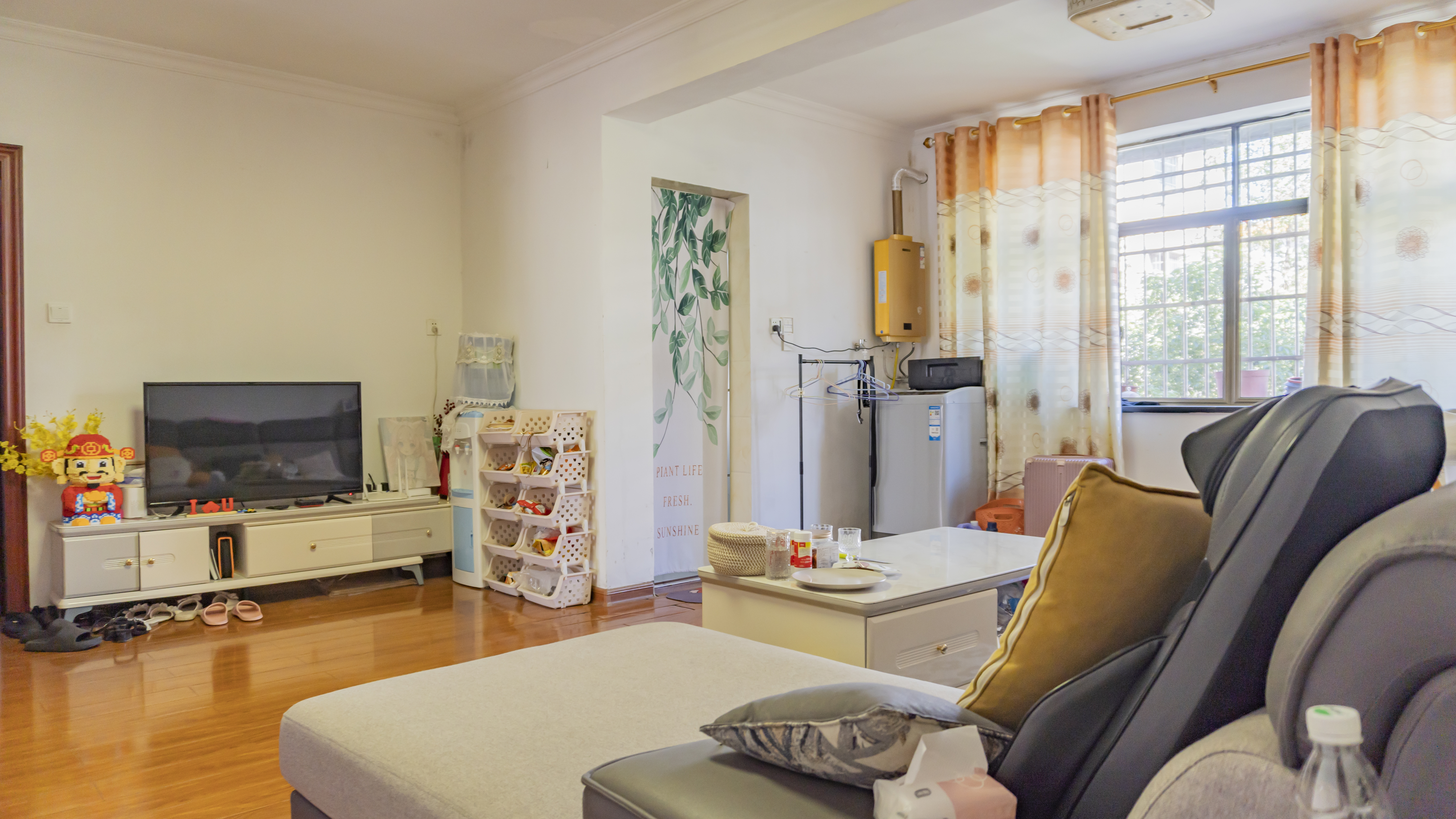 汽车路办事处建设街社区 3室2厅1卫 43.8万 汽车路办事处建设街社区 3室2厅1卫 43.8万室内图