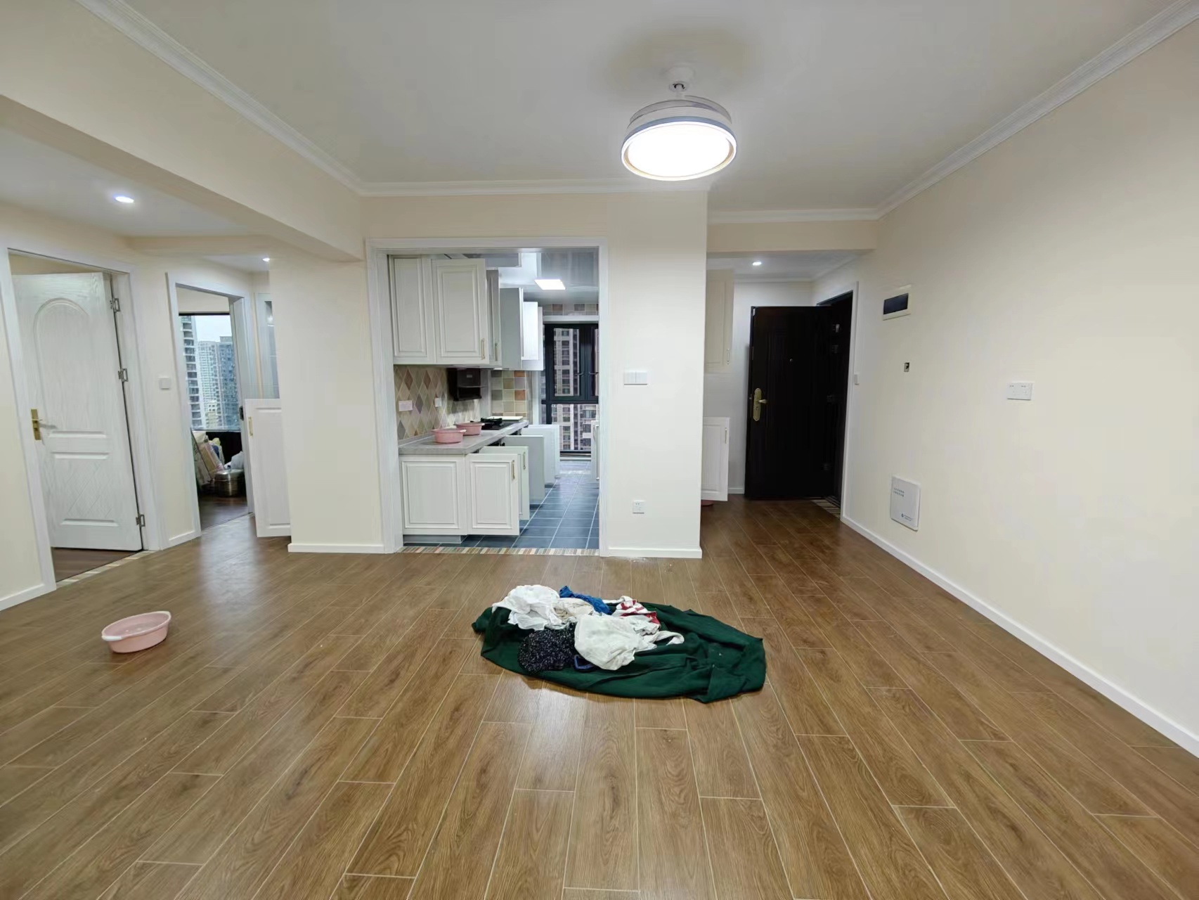 蓝溪谷  4室2厅2卫    96.0万 蓝溪谷  4室2厅2卫    96.0万室内图