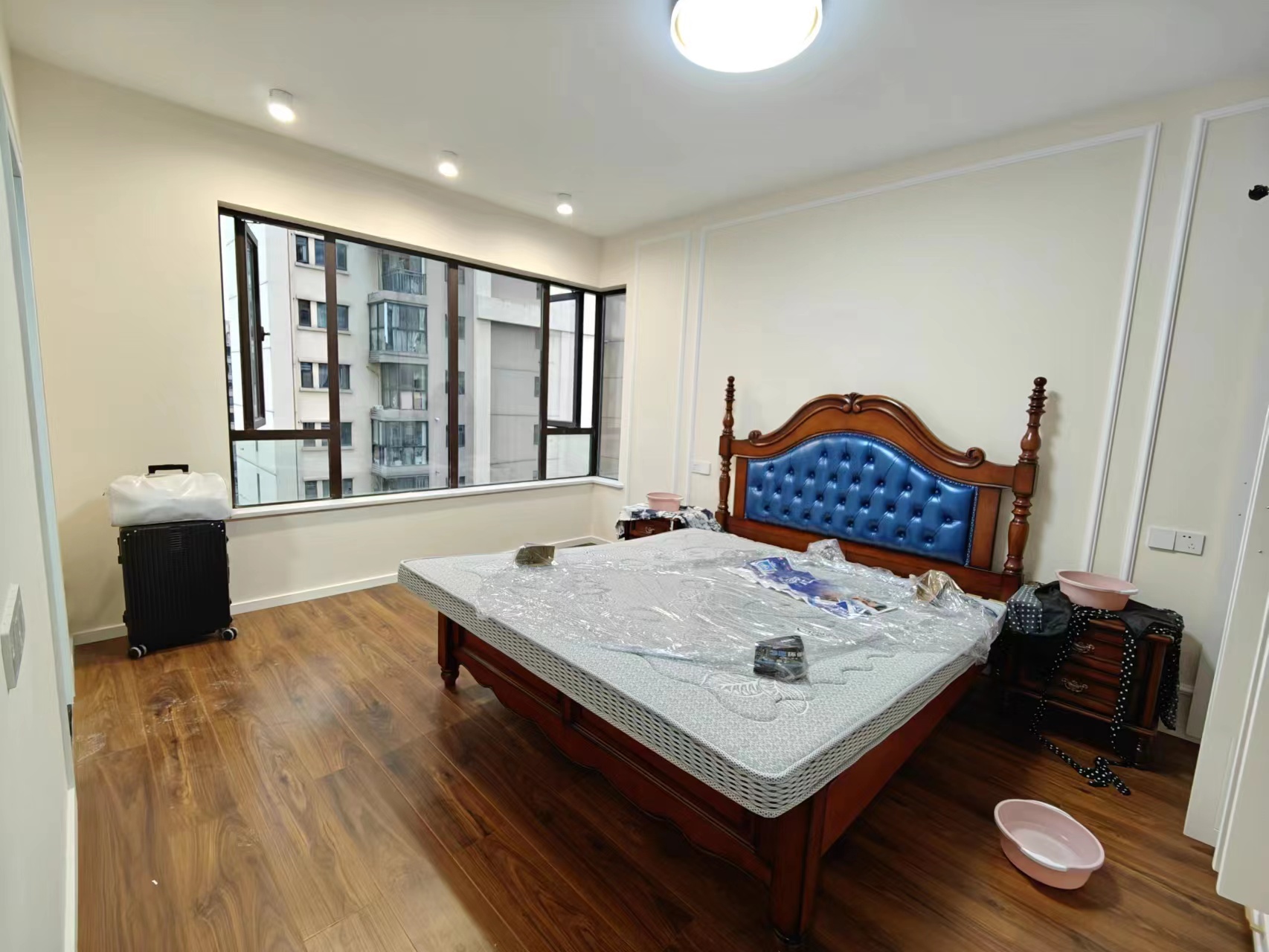 蓝溪谷  4室2厅2卫    96.0万 蓝溪谷  4室2厅2卫    96.0万室内图