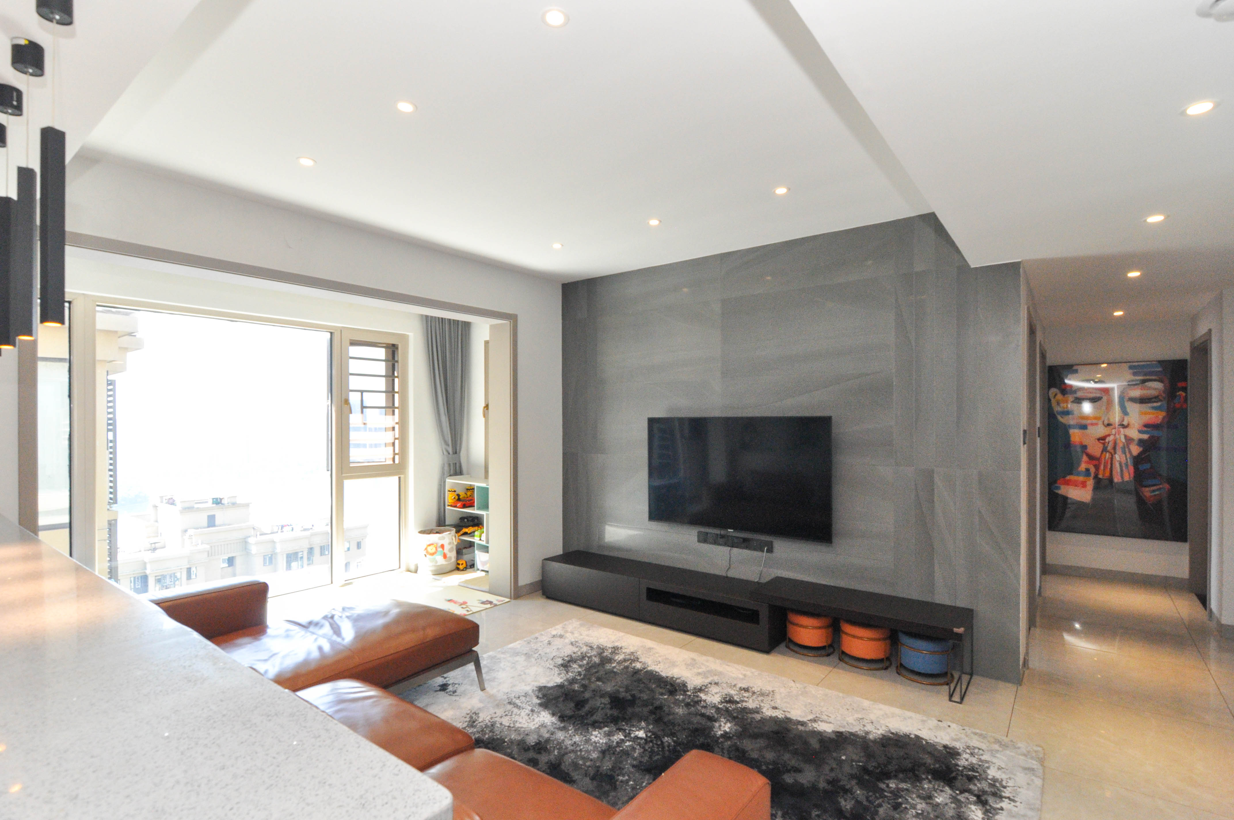 中建梅溪湖中心  4室2厅2卫    350.0万 中建梅溪湖中心  4室2厅2卫    350.0万客厅