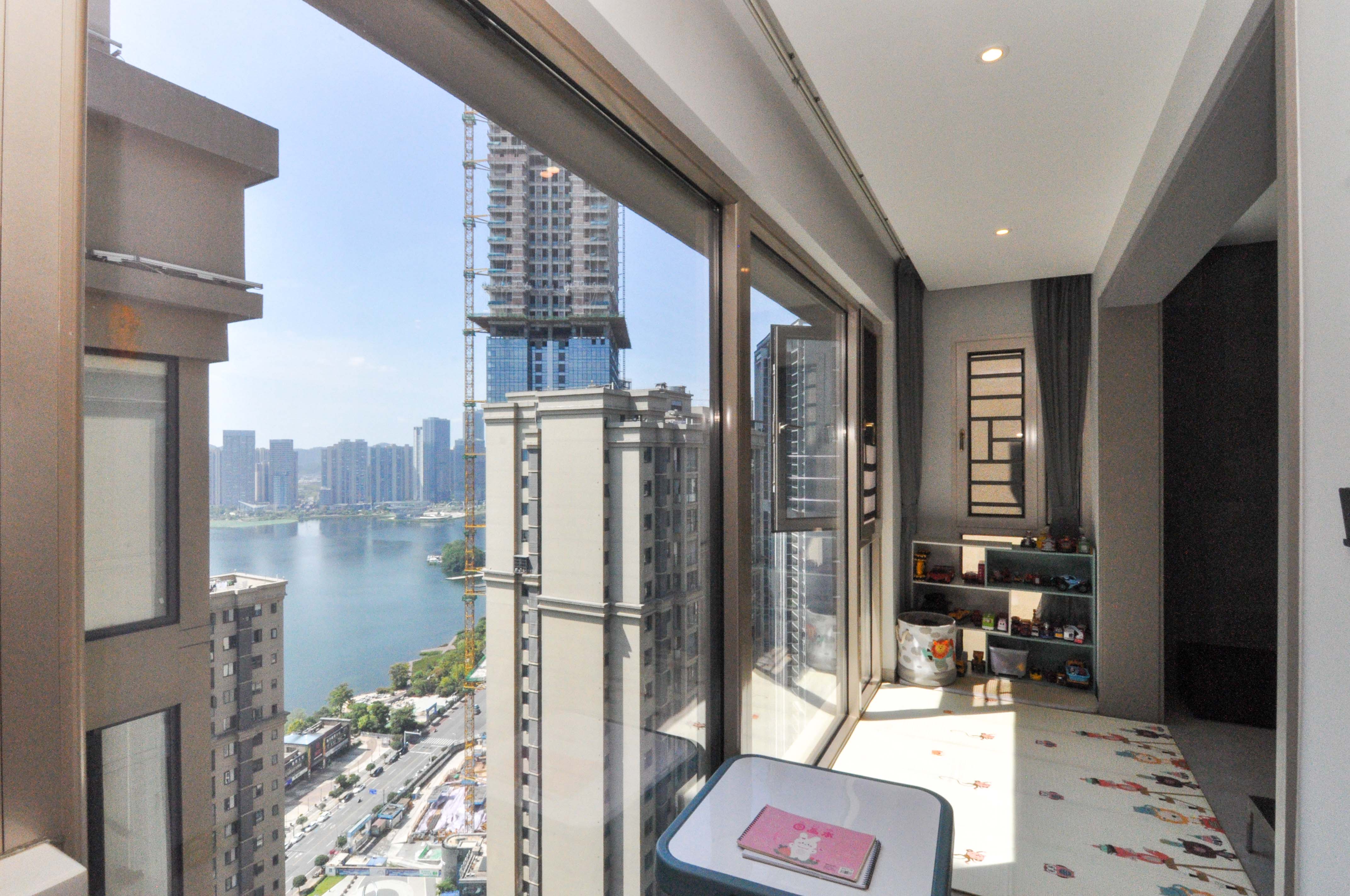 中建梅溪湖中心  4室2厅2卫    350.0万 中建梅溪湖中心  4室2厅2卫    350.0万其他