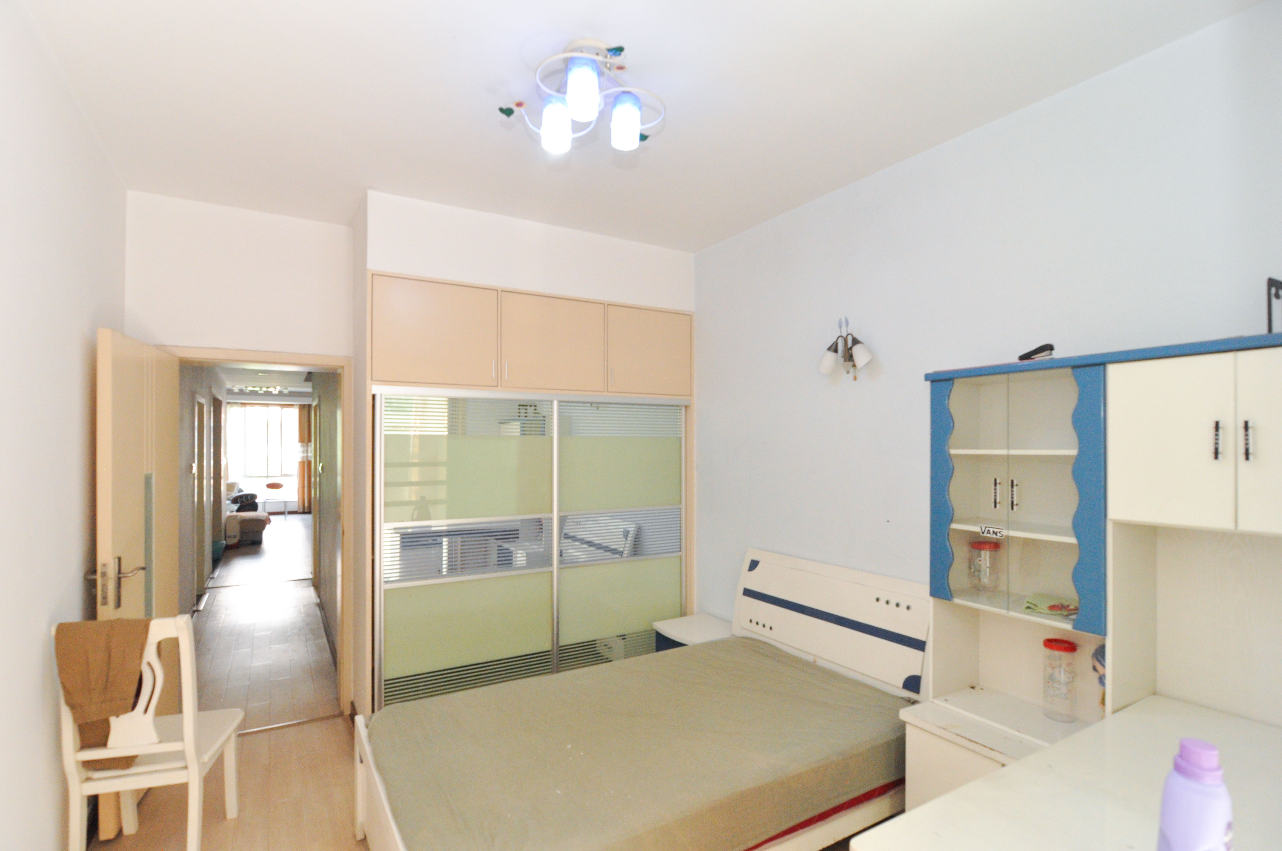 麓谷雅园 3室2厅2卫 78.00万 麓谷雅园 3室2厅2卫 78.00万其他