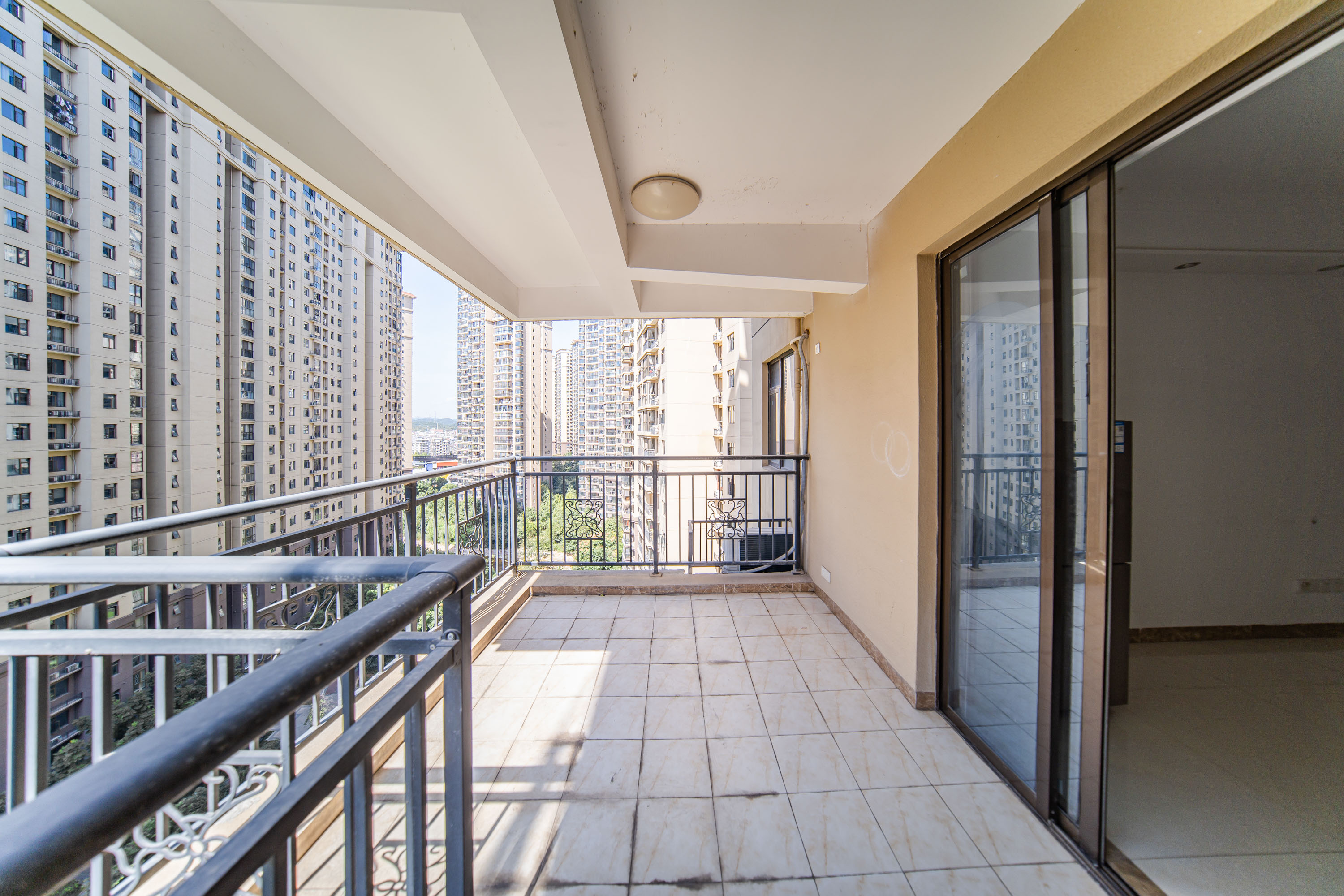 江山帝景哈佛  2室2厅1卫    102.0万其他