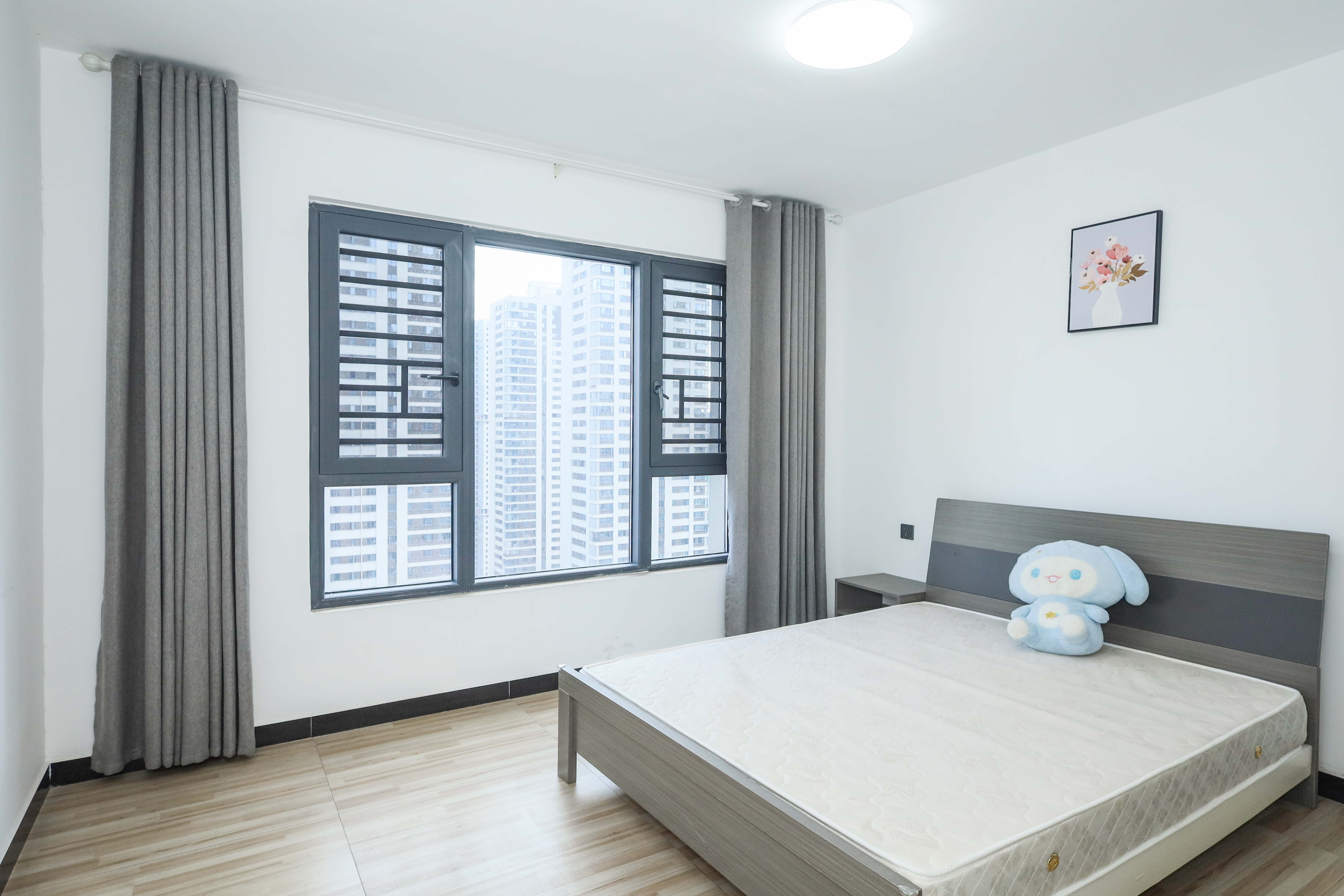 建发央著  4室3厅2卫    199.0万卧室