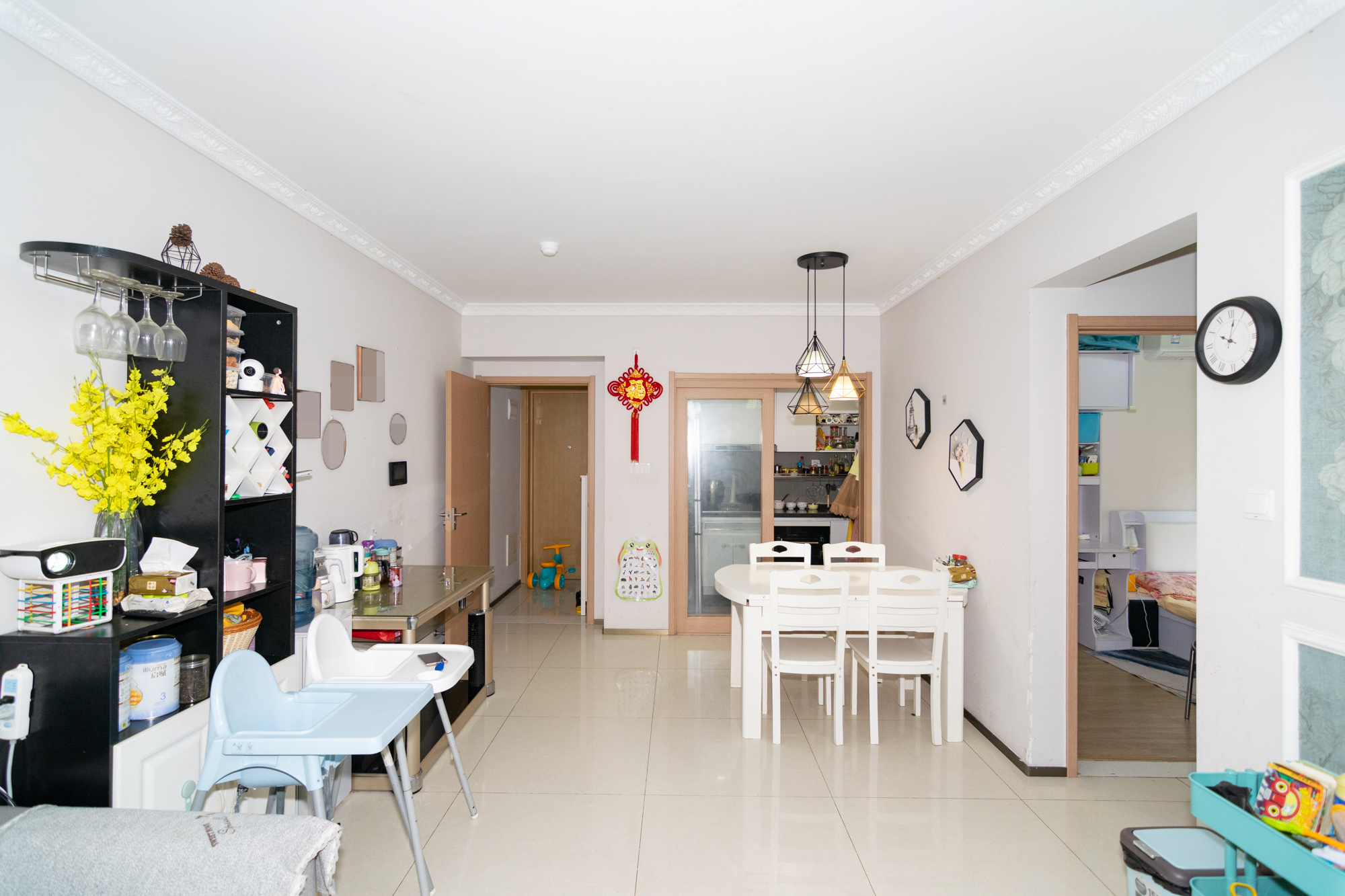 时代倾城二期 2室2厅1卫 91.49万 时代倾城二期 2室2厅1卫 91.49万客厅