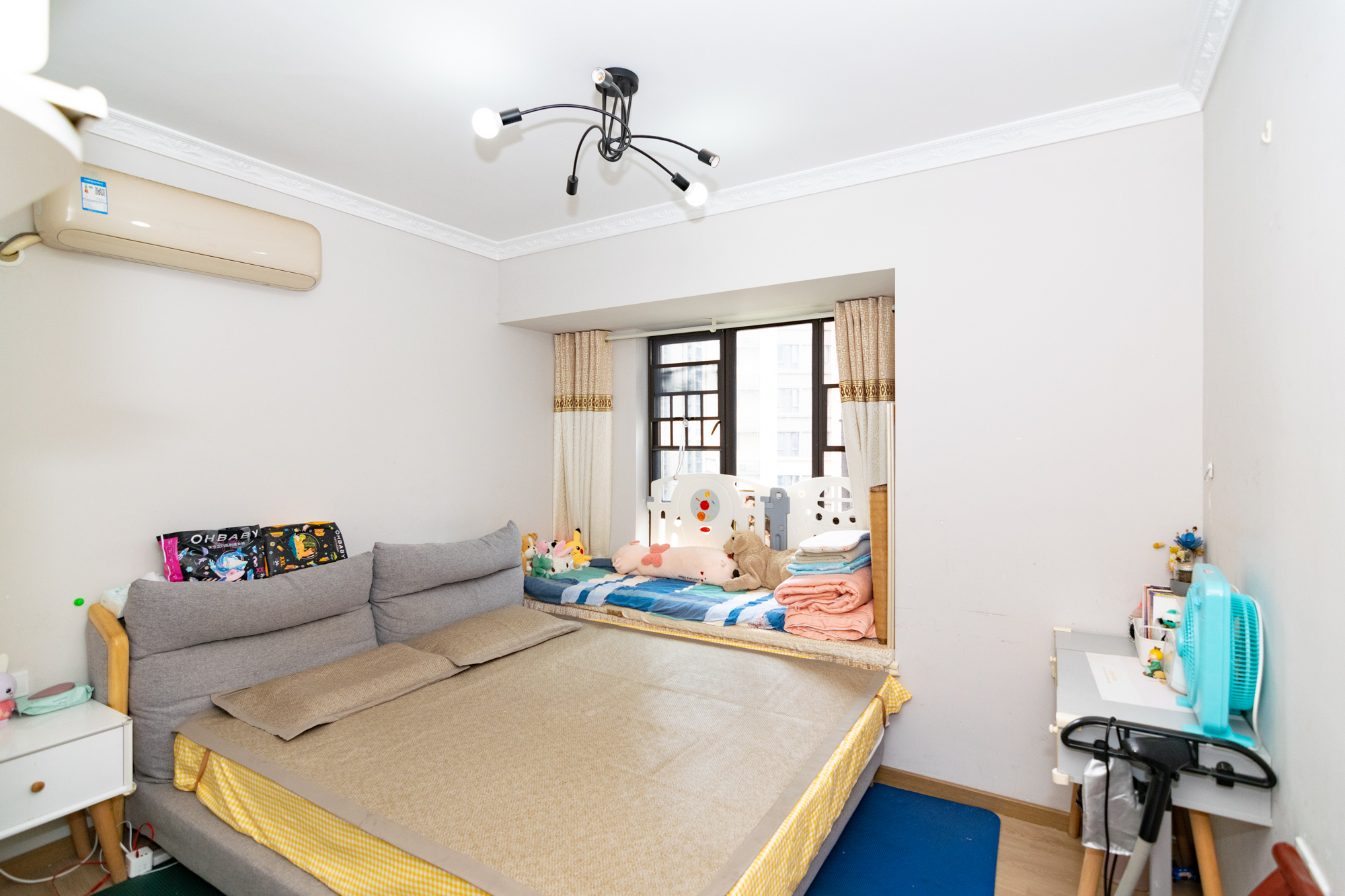 时代倾城二期 2室2厅1卫 91.49万 时代倾城二期 2室2厅1卫 91.49万卧室