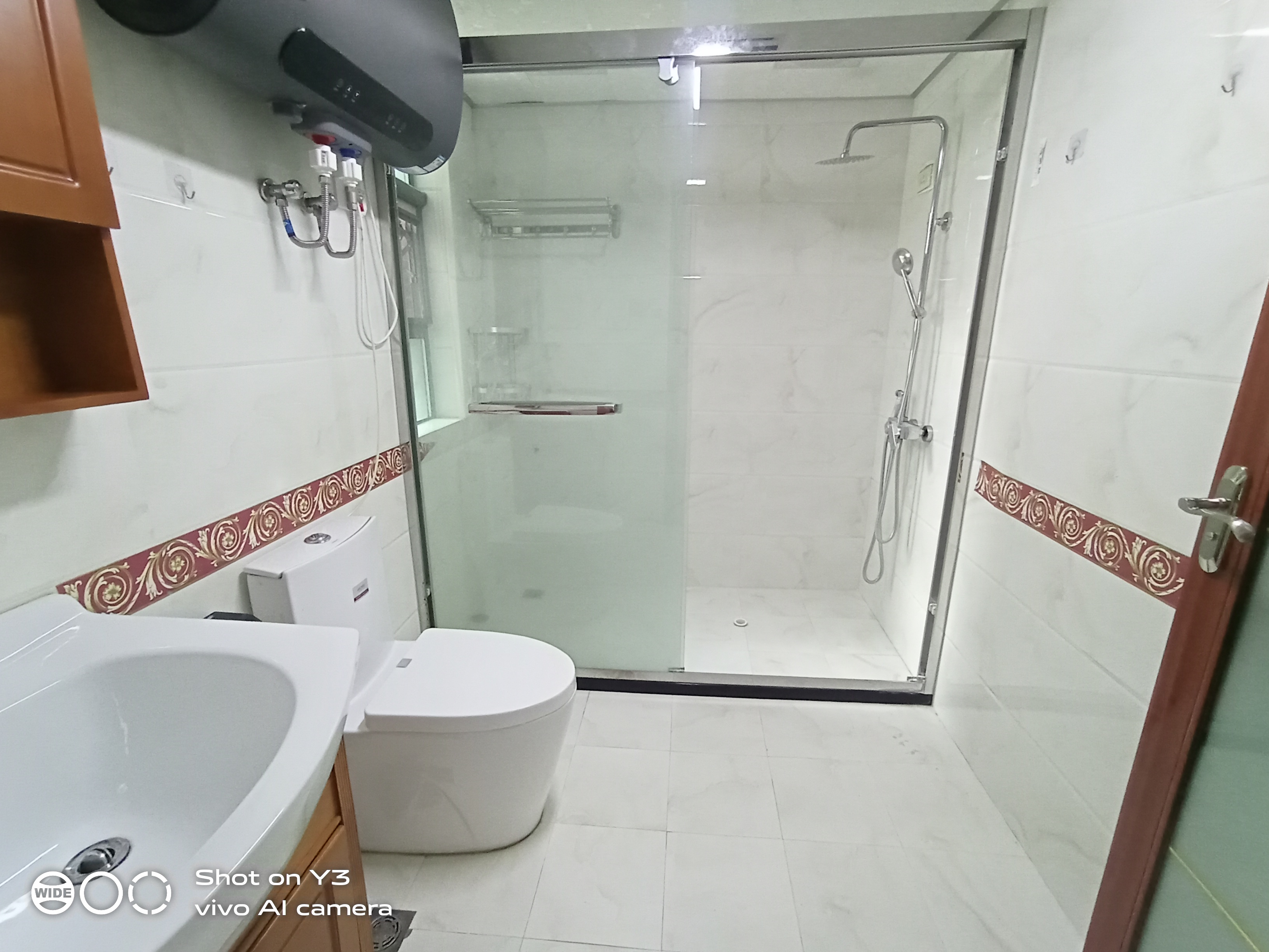 中天会展城B区  3室2厅2卫   3600.00元/月室内图