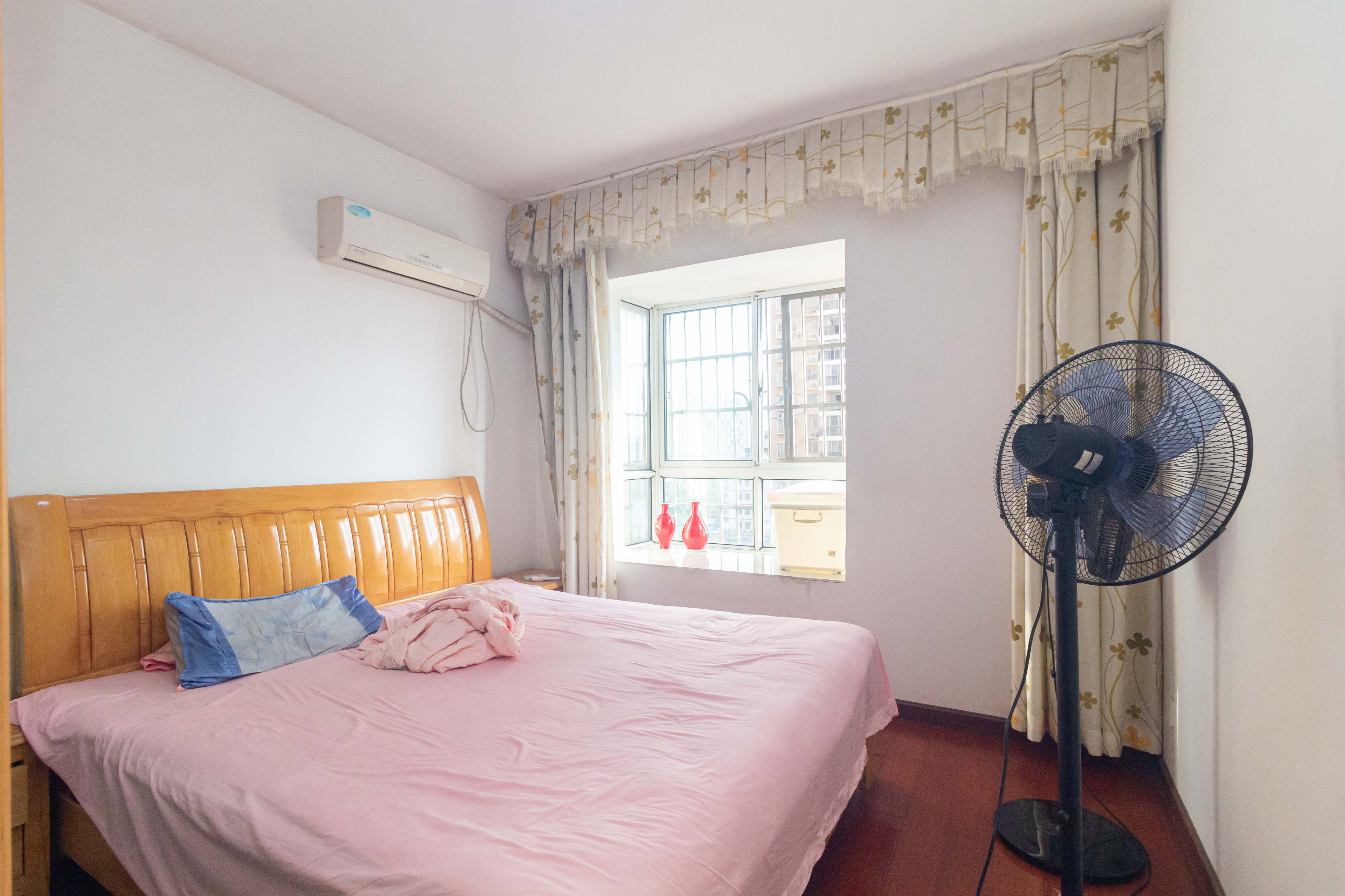 丁家高层公寓(领尚公寓) 2室1厅1卫 38.0万 丁家高层公寓(领尚公寓) 2室1厅1卫 38.0万卧室