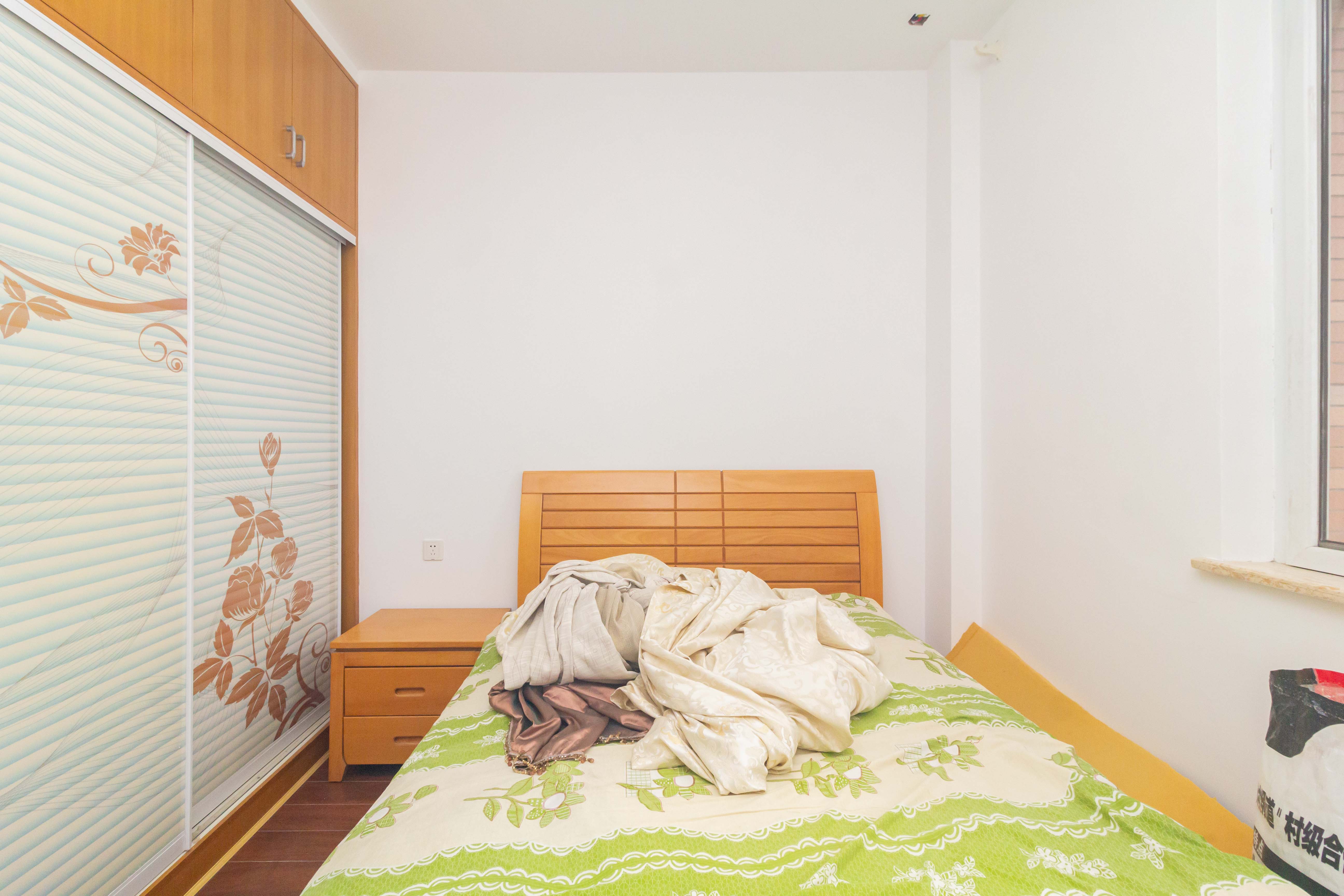 星城国际 3室2厅2卫 59.8万 星城国际 3室2厅2卫 59.8万卧室