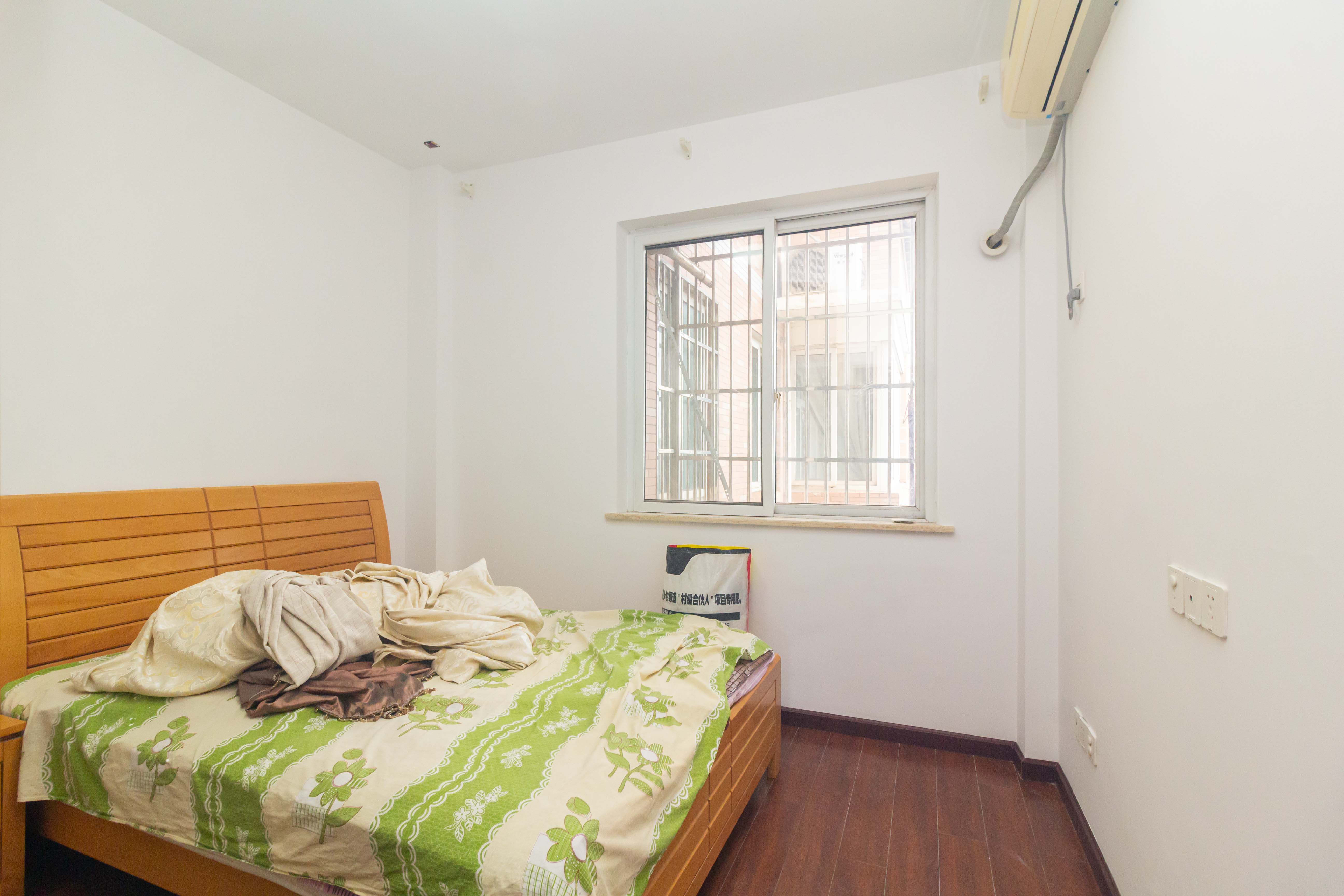 星城国际 3室2厅2卫 59.8万 星城国际 3室2厅2卫 59.8万卧室