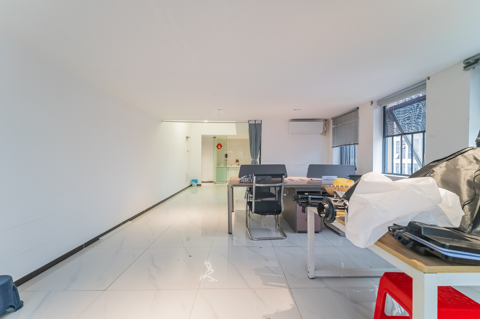 华润置地广场二期 2室1厅1卫 45.8万 华润置地广场二期 2室1厅1卫 45.8万客厅