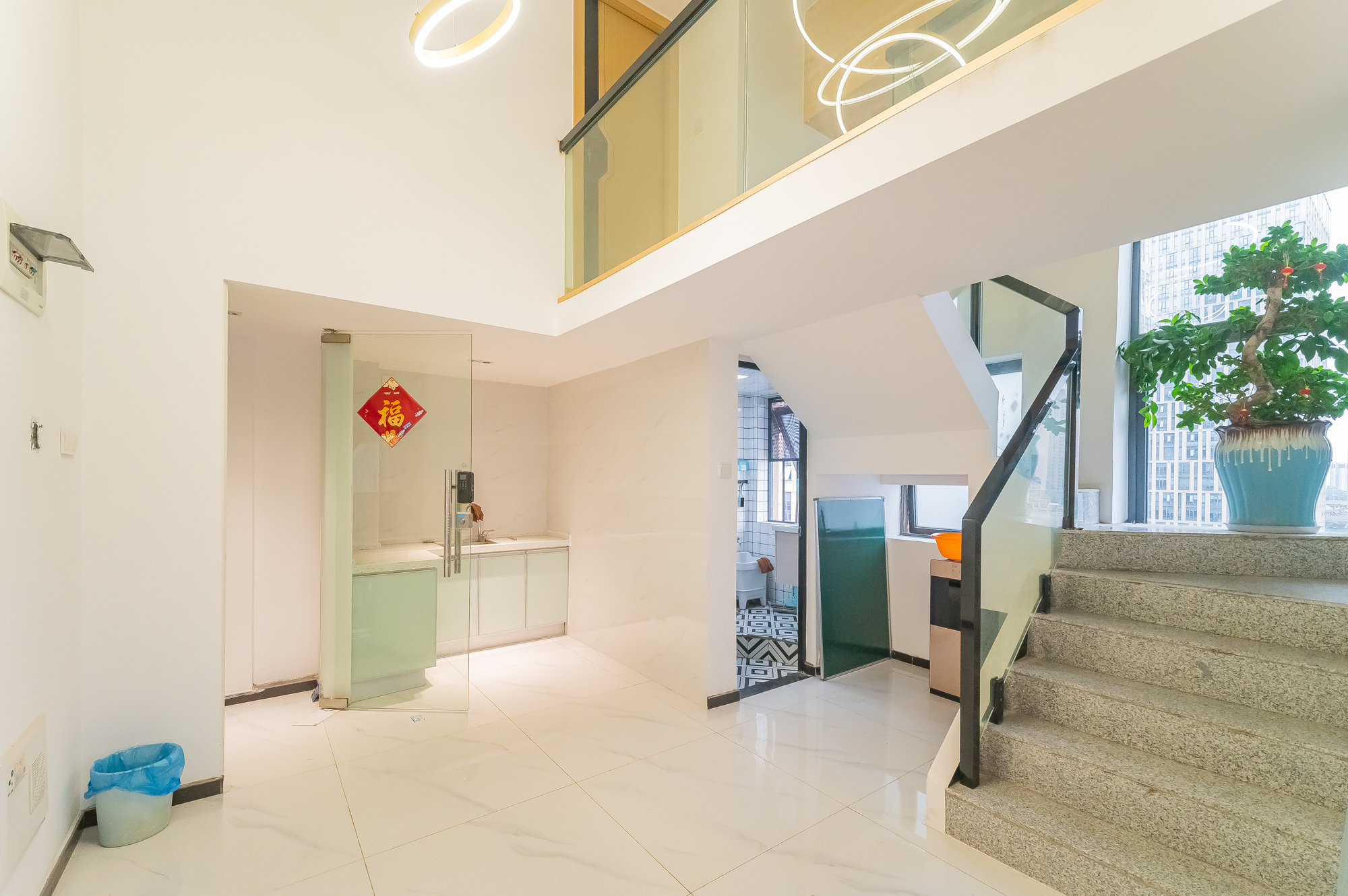 华润置地广场二期 2室1厅1卫 45.8万 华润置地广场二期 2室1厅1卫 45.8万客厅