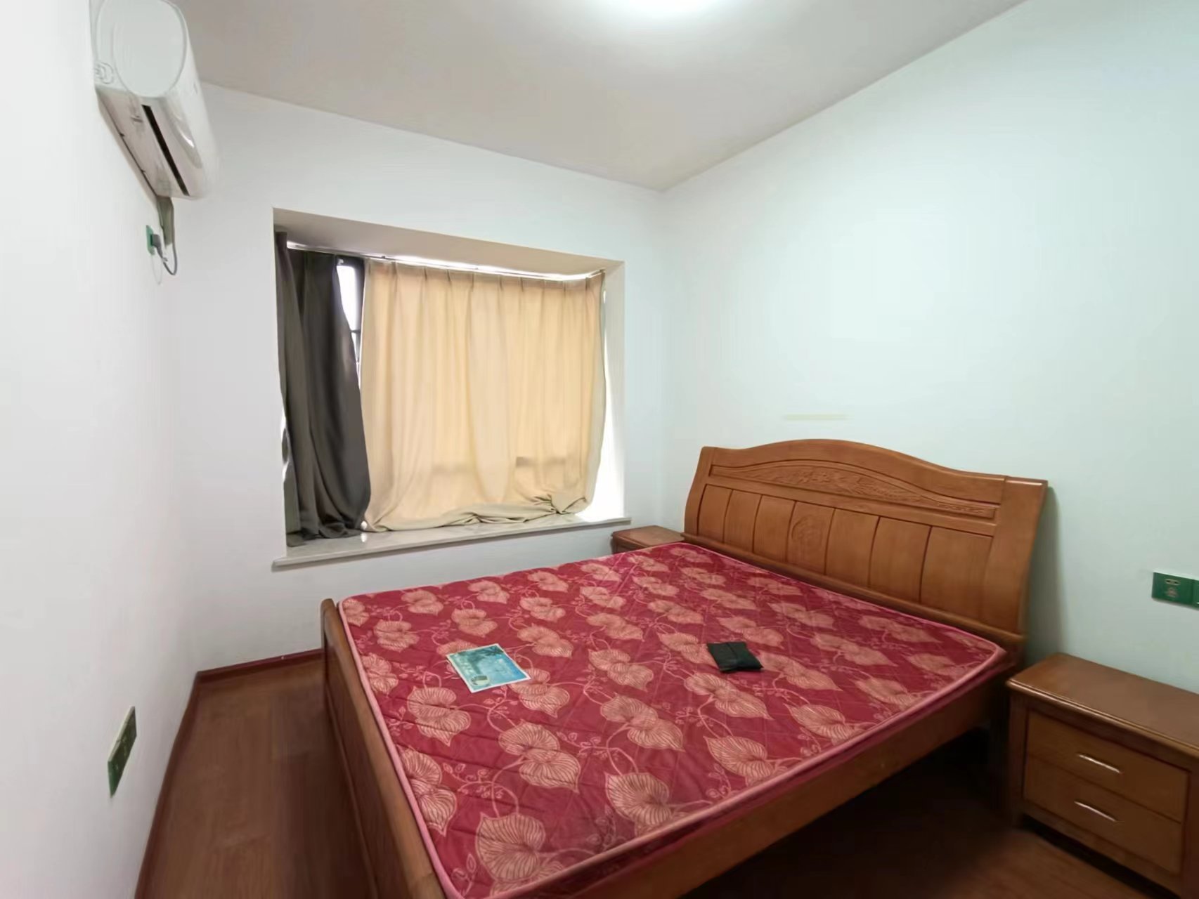 庐山春天早安华晨  4室2厅1卫    69.8万 庐山春天早安华晨  4室2厅1卫    69.8万室内图