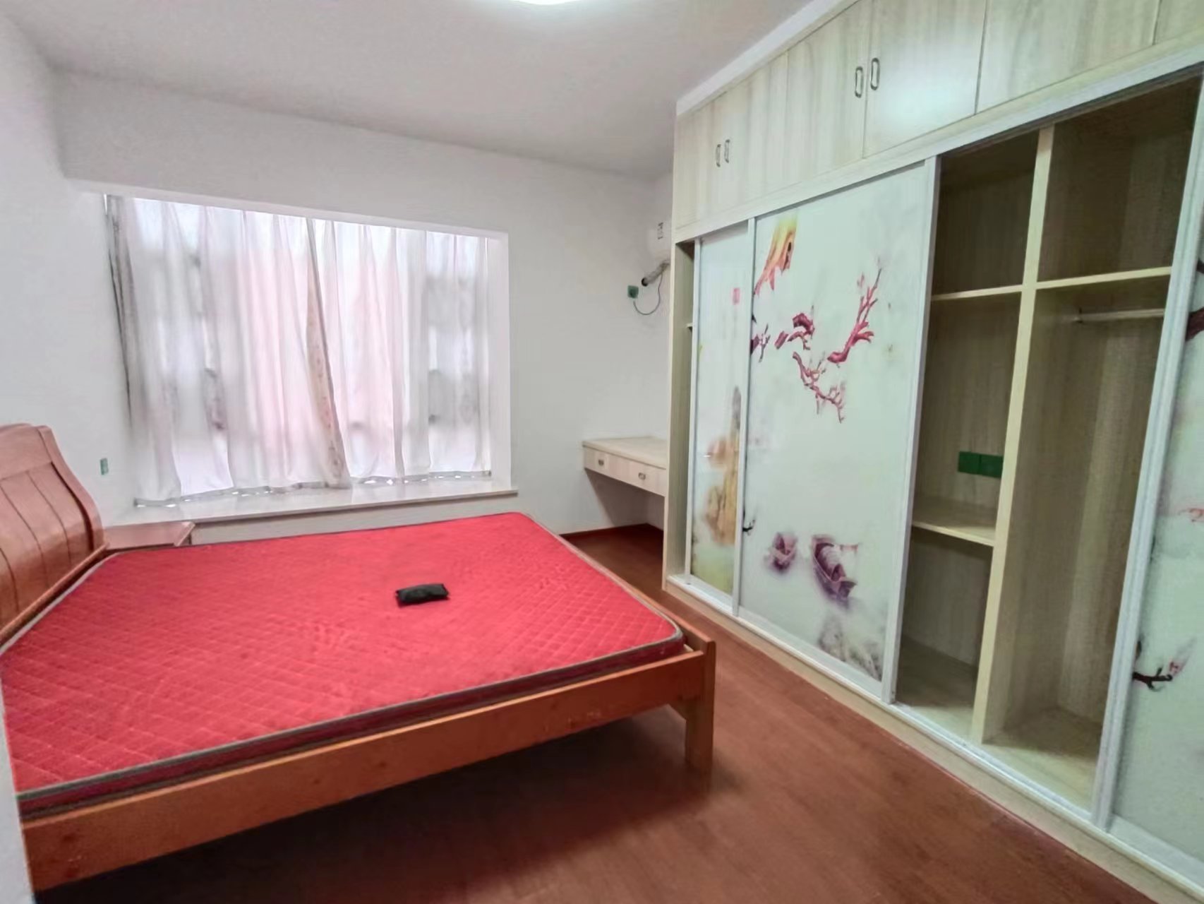 庐山春天早安华晨  4室2厅1卫    69.8万 庐山春天早安华晨  4室2厅1卫    69.8万室内图