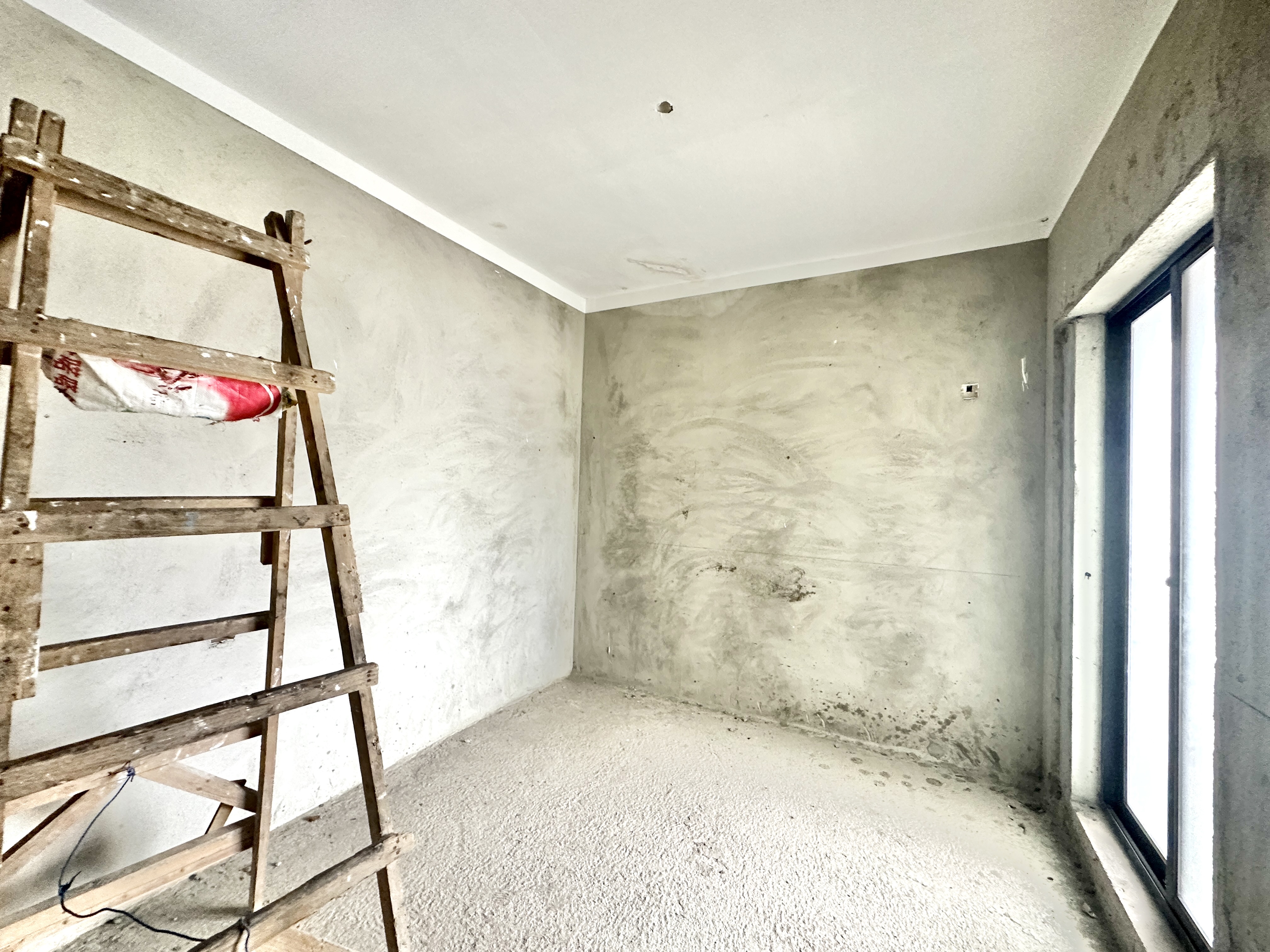 滨海幸福里 2室2厅1卫 252.0万 滨海幸福里 2室2厅1卫 252.0万卧室