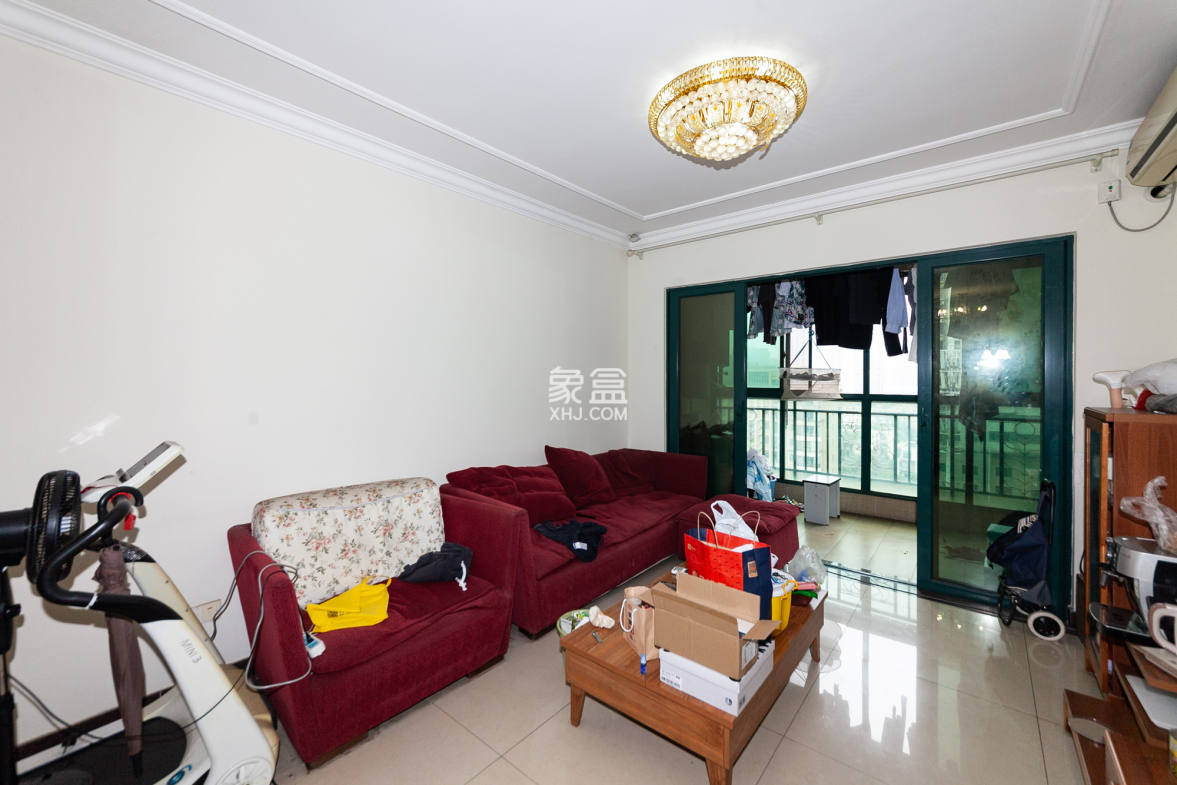 恒大名都 2室2厅1卫 42.8万 恒大名都 2室2厅1卫 42.8万客厅