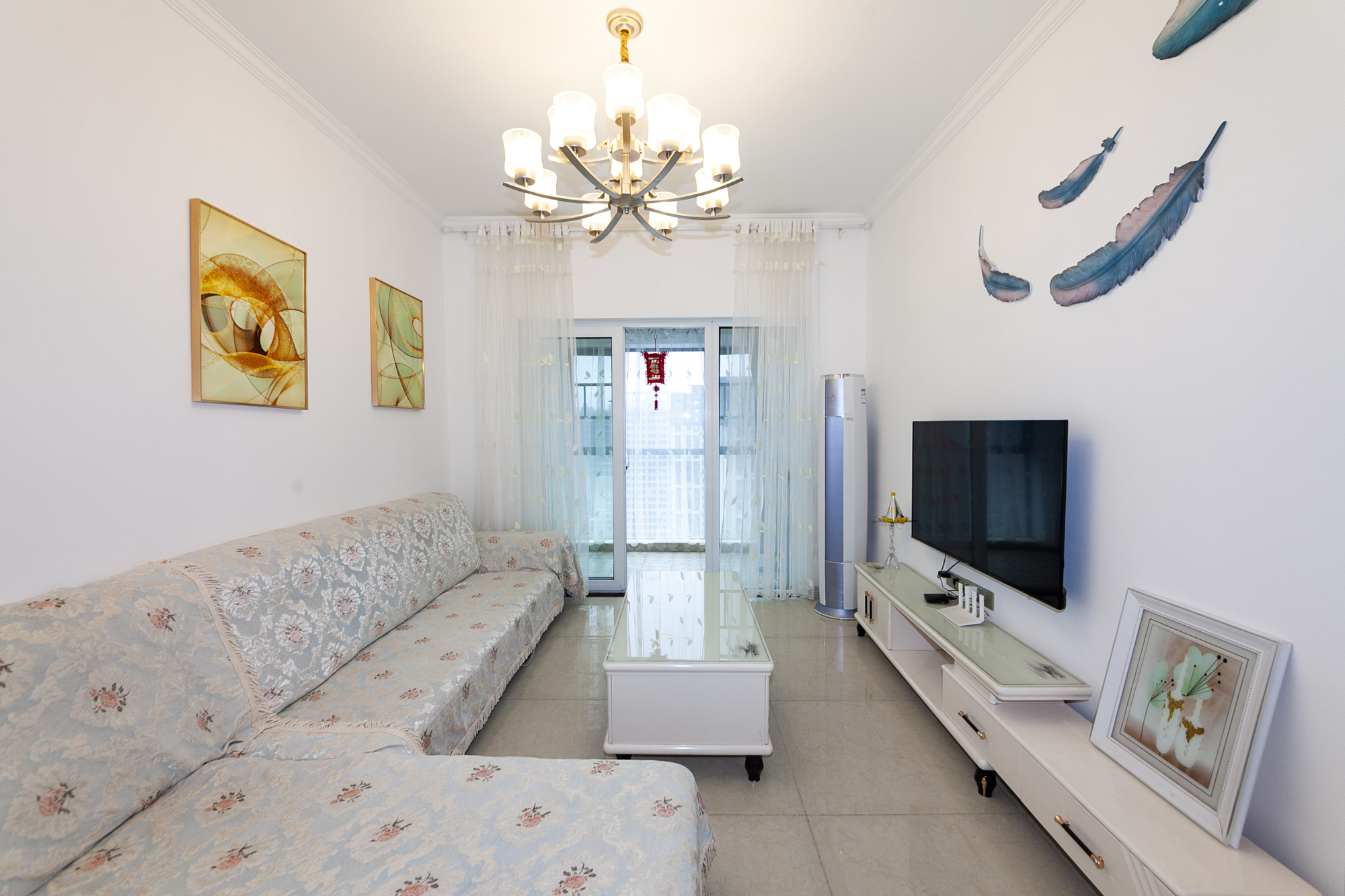 嘉宇银杉(嘉宇西苑) 3室2厅1卫 72.0万 嘉宇银杉(嘉宇西苑) 3室2厅1卫 72.0万客厅