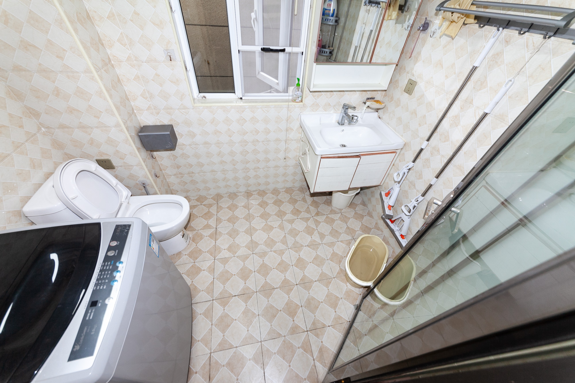 嘉宇银杉(嘉宇西苑) 3室2厅1卫 72.0万 嘉宇银杉(嘉宇西苑) 3室2厅1卫 72.0万其他