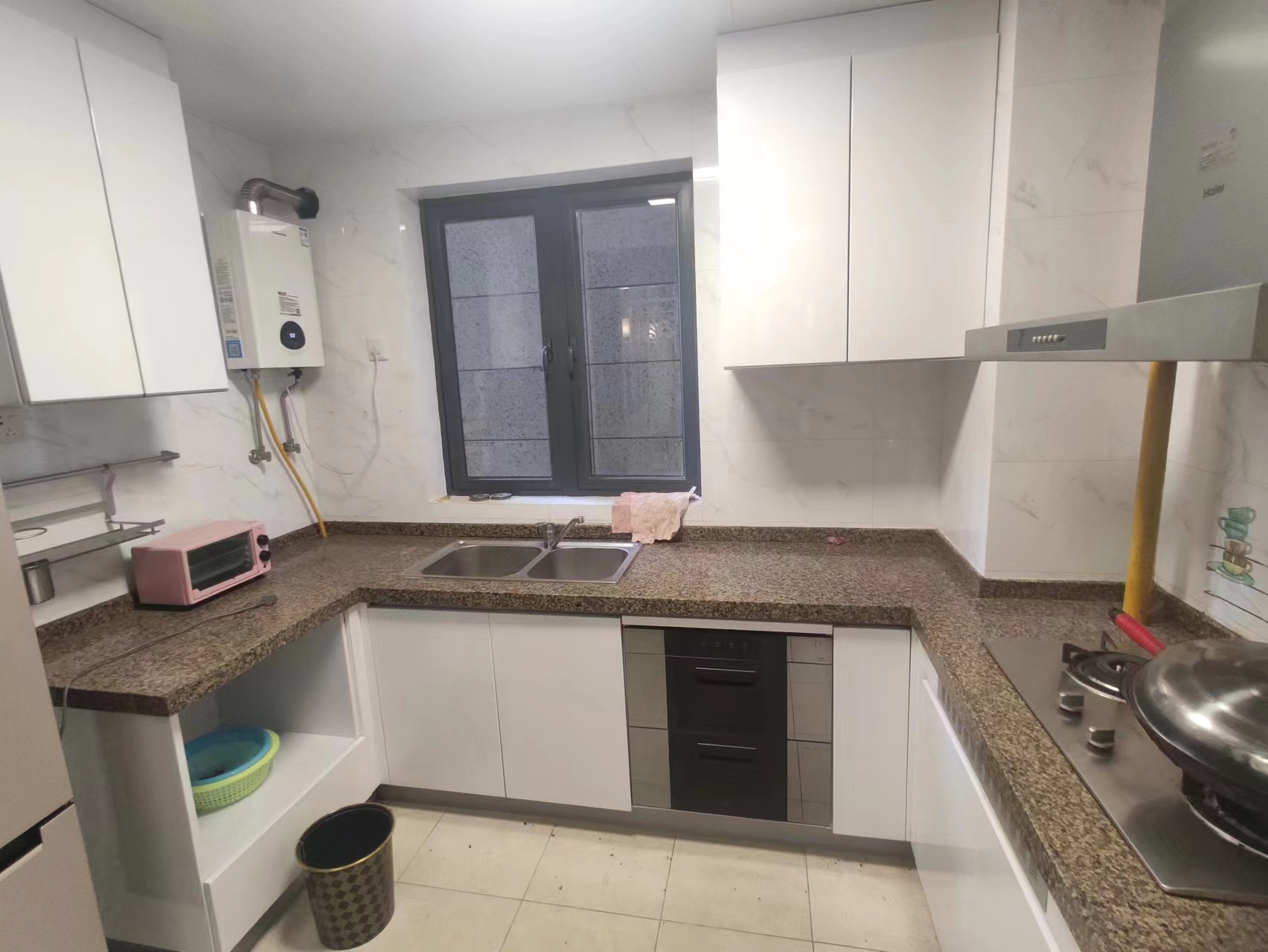 恒大华府 3室2厅1卫 62.8万 恒大华府 3室2厅1卫 62.8万室内图