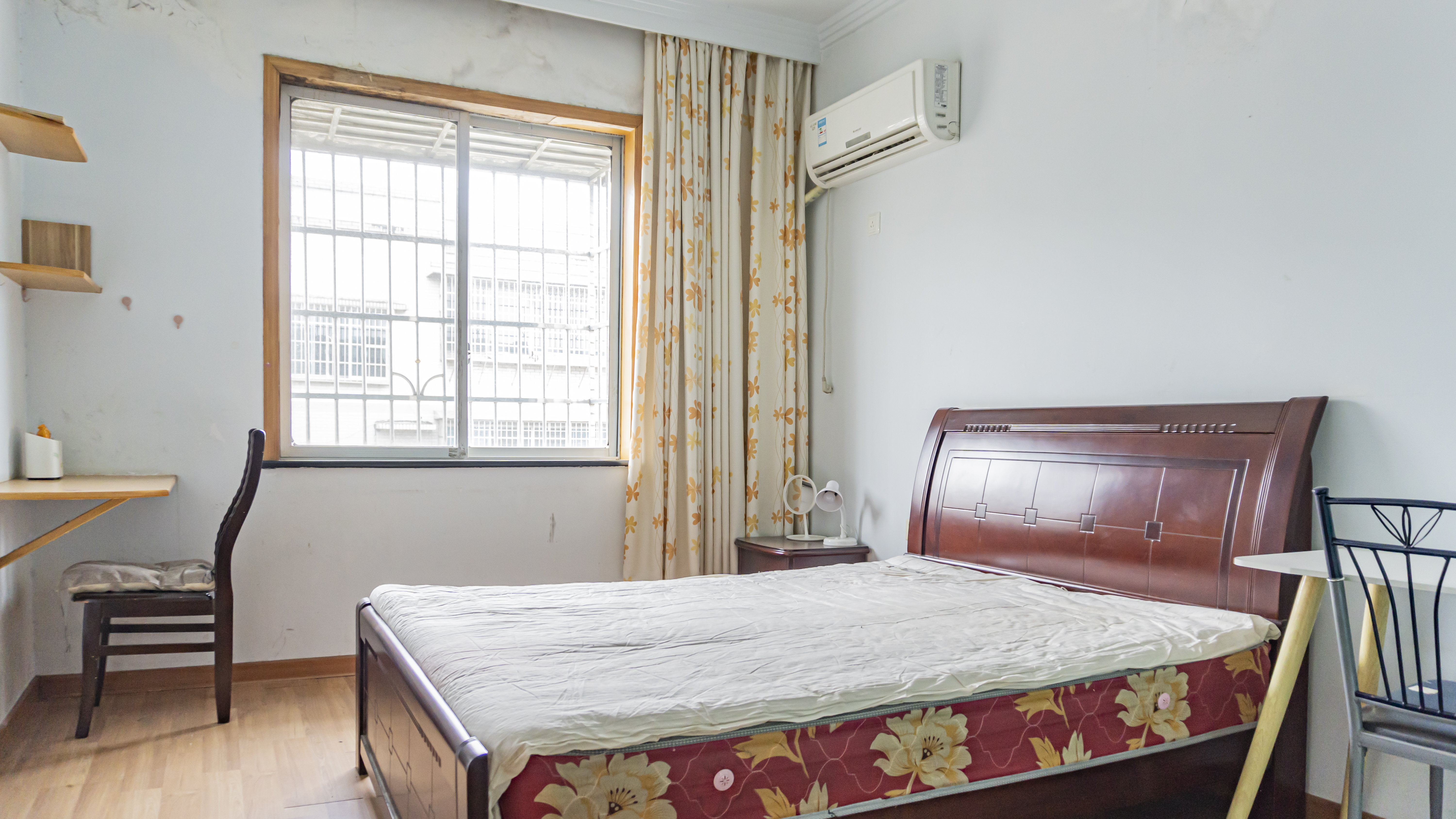 华联小区 3室2厅2卫 38.50万 华联小区 3室2厅2卫 38.50万室内图