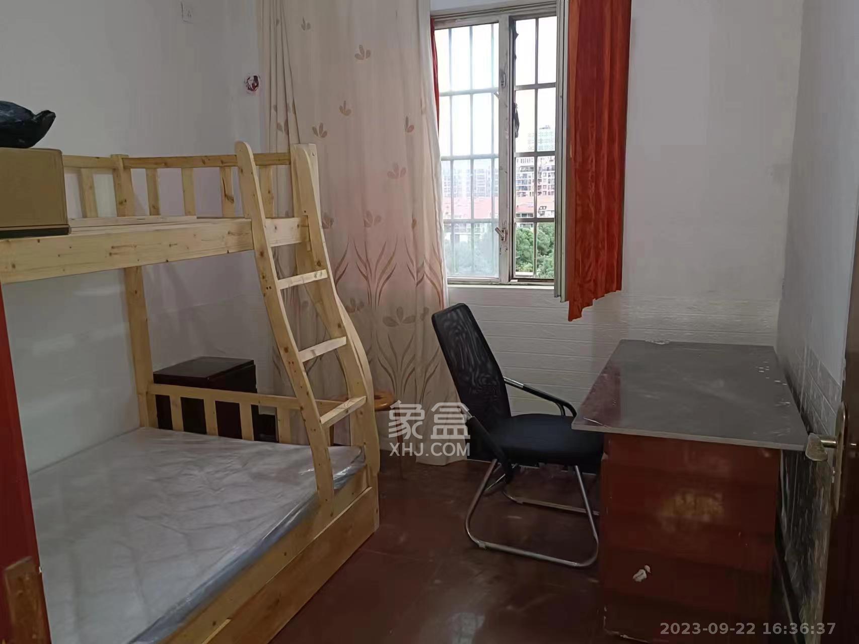 东业苹果社区  3室2厅2卫   2000.00元/月室内图