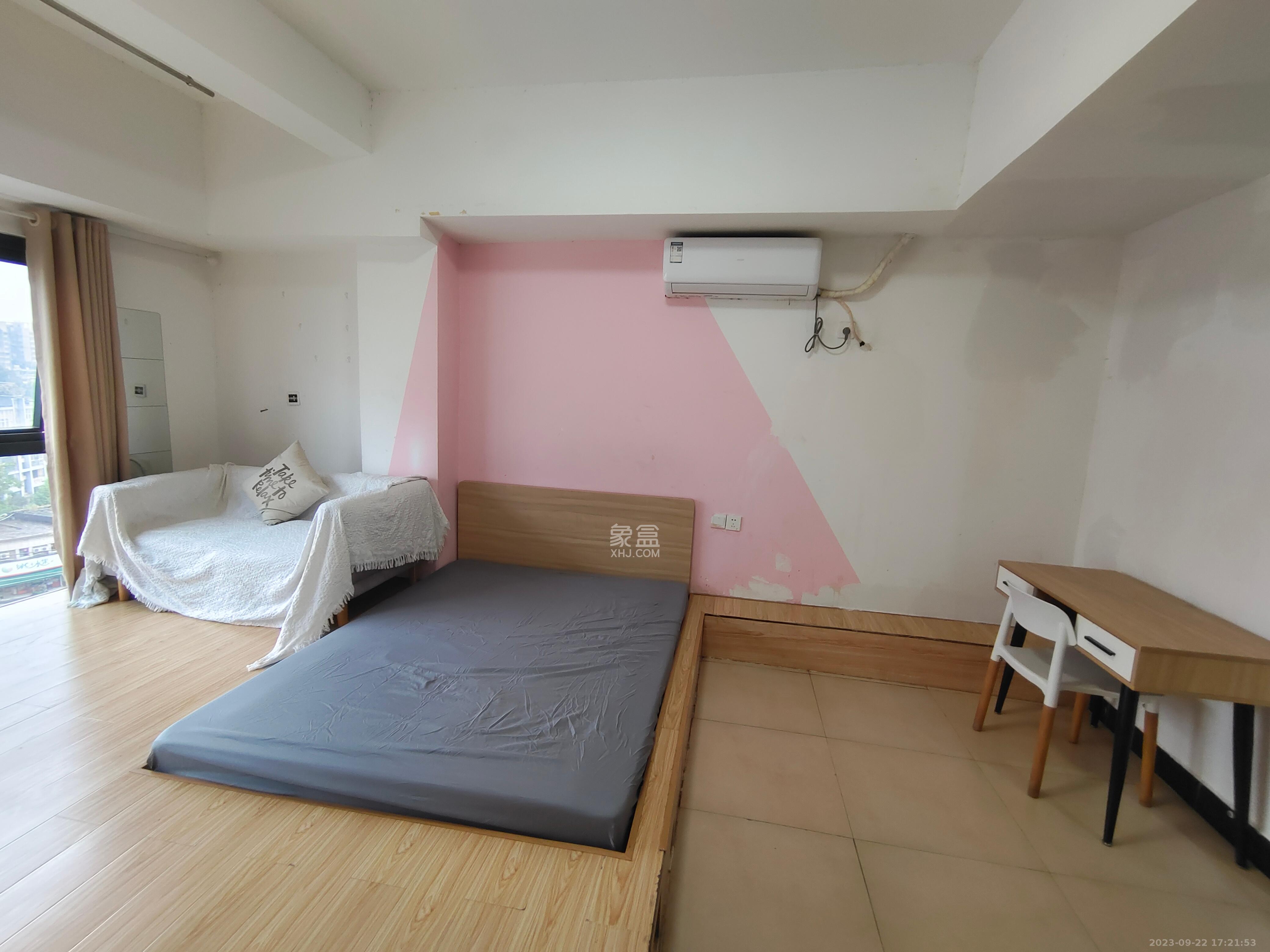 龙塘安置区（龙塘小区）  1室1厅1卫   1300.00元/月室内图