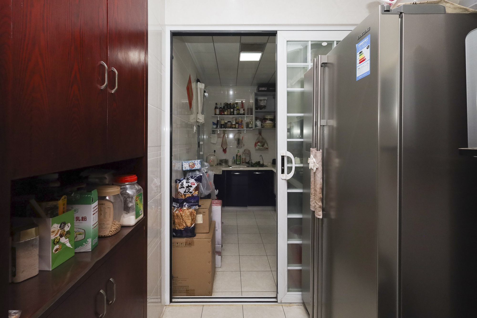 世茂外滩里(世茂铂翠湾三期)  3室2厅1卫    147.93万 世茂外滩里(世茂铂翠湾三期)  3室2厅1卫    147.93万厨房