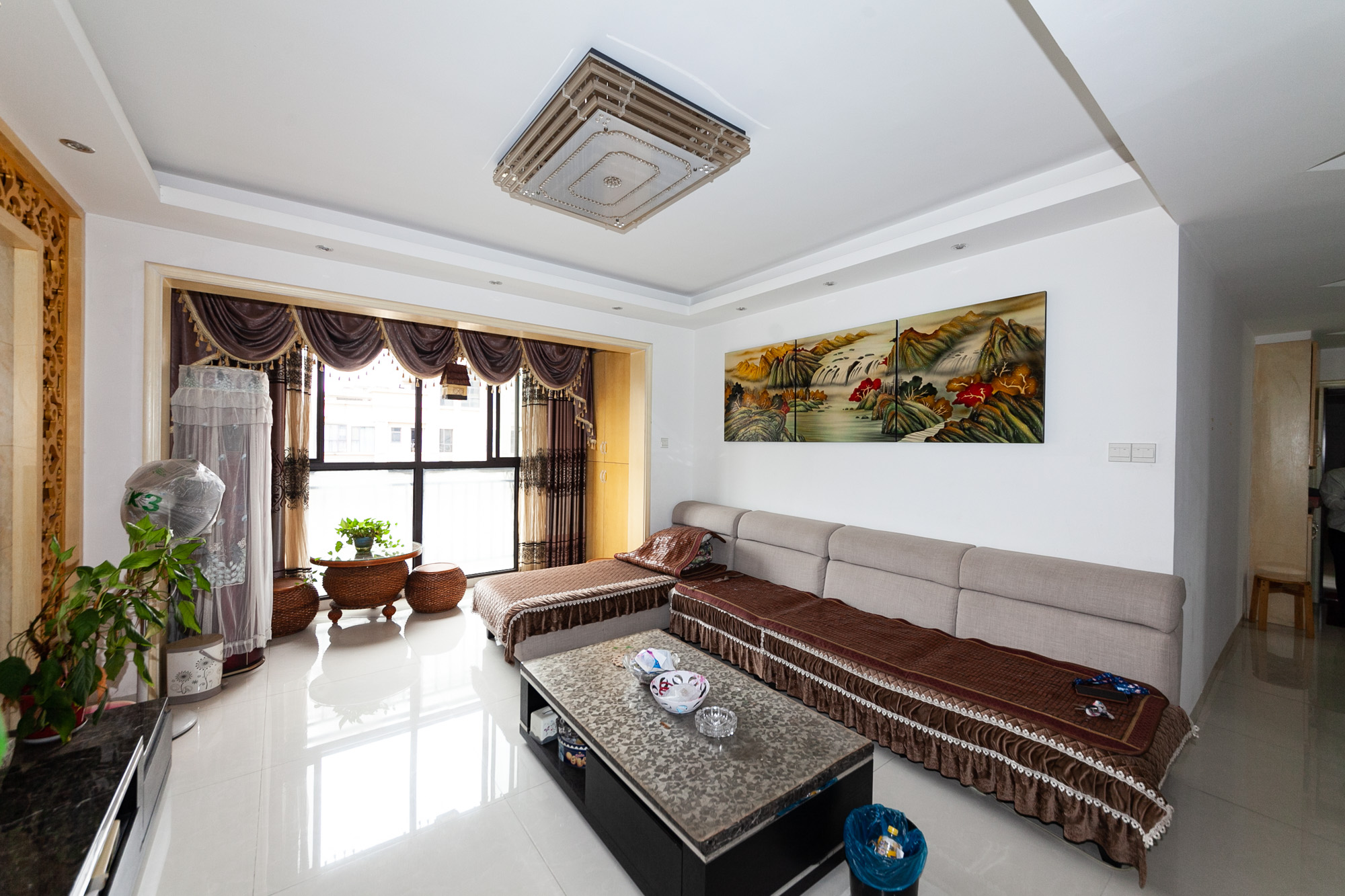 南山苏迪亚诺 5室2厅2卫 108.0万 南山苏迪亚诺 5室2厅2卫 108.0万客厅