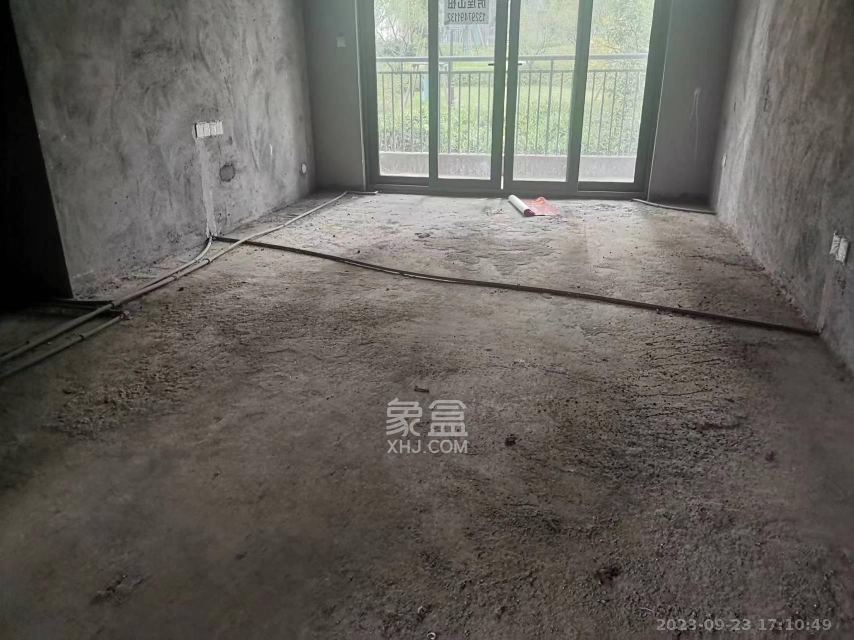 恒大文化旅游城  3室1厅1卫   1800.00元/月室内图