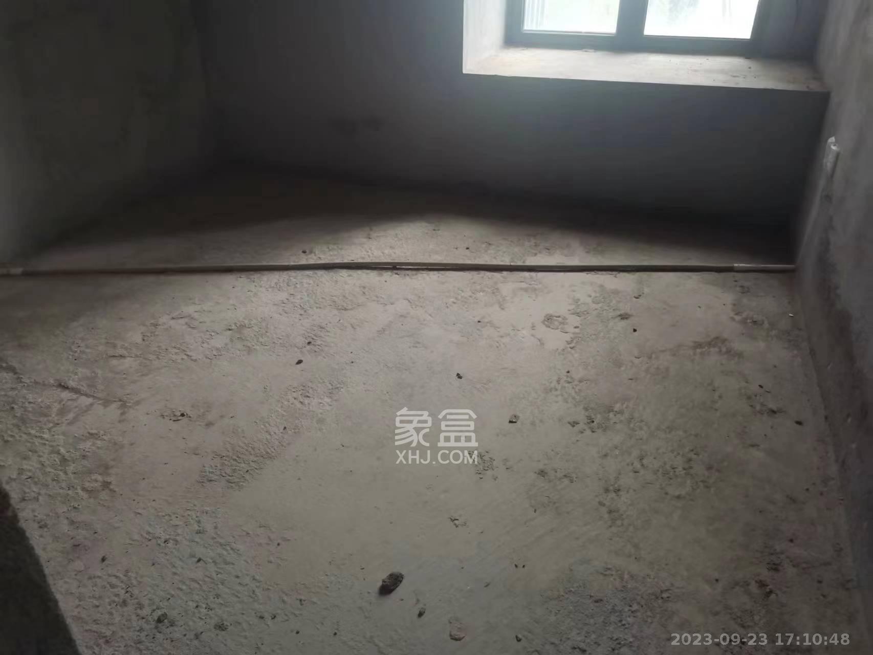 恒大文化旅游城  3室1厅1卫   1800.00元/月室内图1