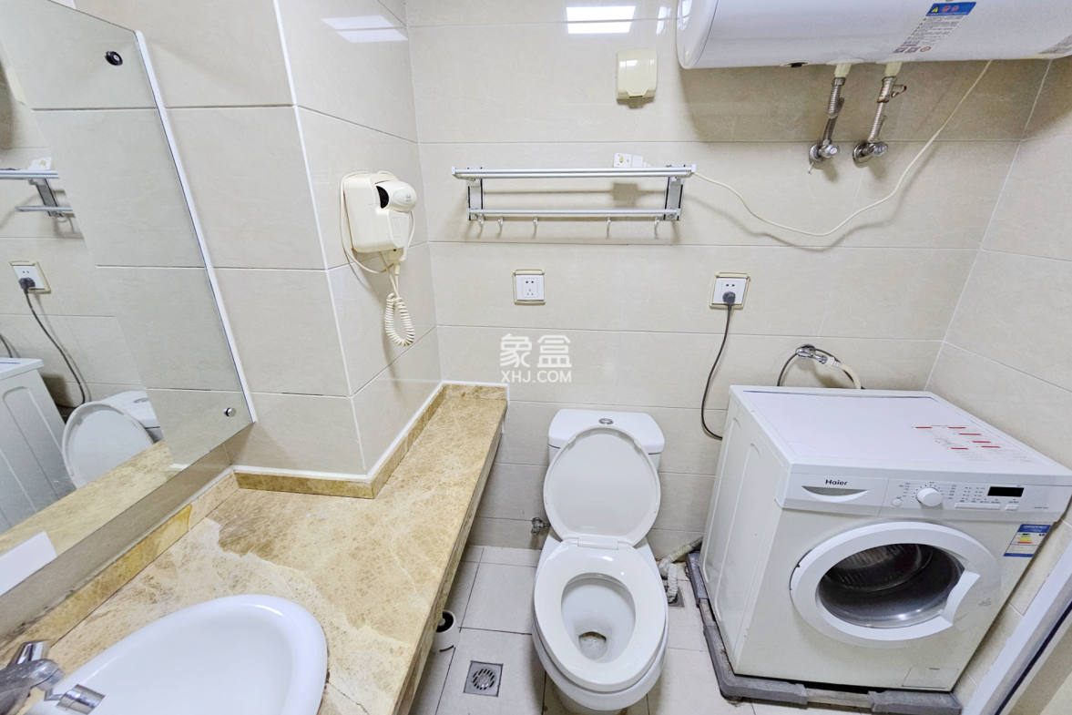 西子一间  1室1厅1卫    29.8万 西子一间  1室1厅1卫    29.8万卫生间