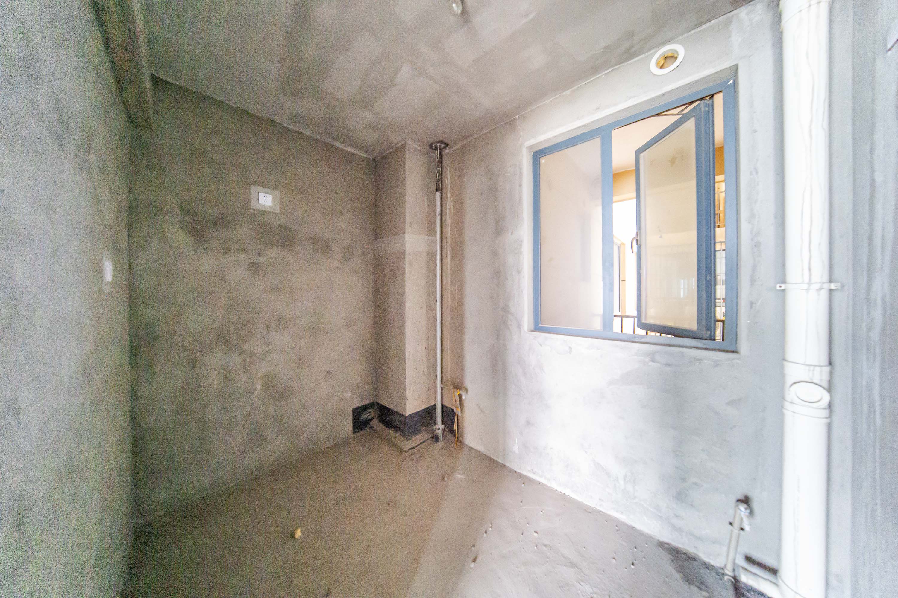 湘熙水郡（观澜海赋家园）  5室1厅3卫    328.0万厨房