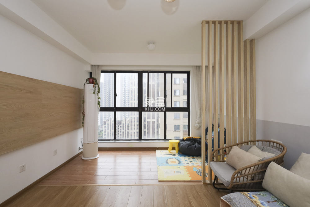 中铁西江悦一期  3室2厅1卫    148.0万