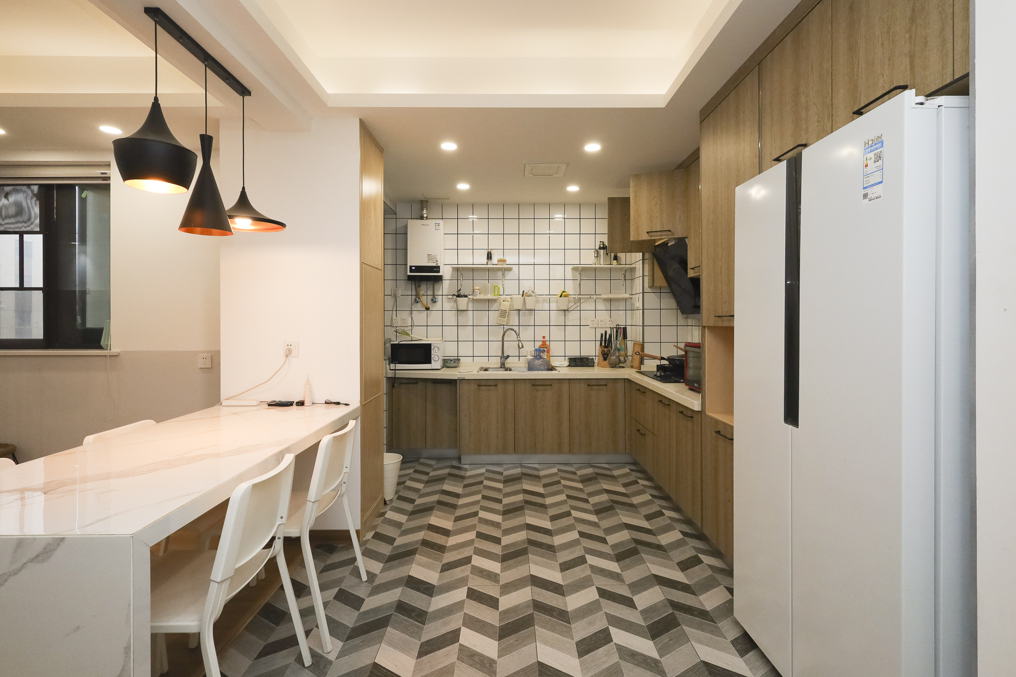 中铁西江悦一期  3室2厅1卫    148.0万 中铁西江悦一期  3室2厅1卫    148.0万厨房