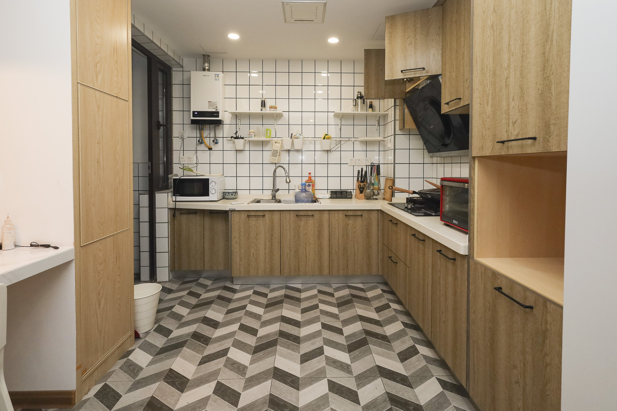 中铁西江悦一期  3室2厅1卫    148.0万 中铁西江悦一期  3室2厅1卫    148.0万厨房