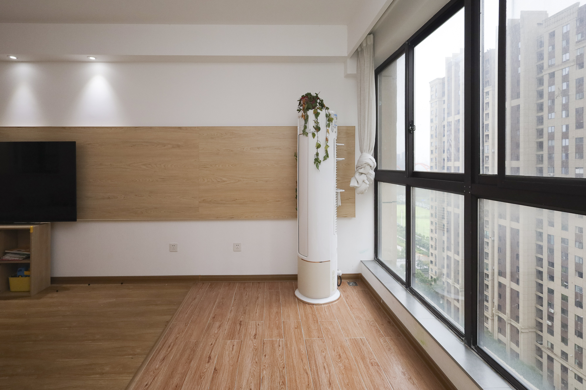 中铁西江悦一期  3室2厅1卫    148.0万 中铁西江悦一期  3室2厅1卫    148.0万阳台