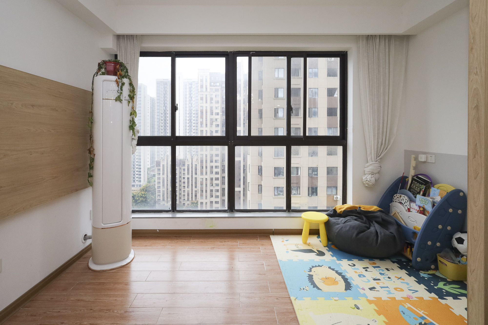 中铁西江悦一期  3室2厅1卫    148.0万 中铁西江悦一期  3室2厅1卫    148.0万阳台