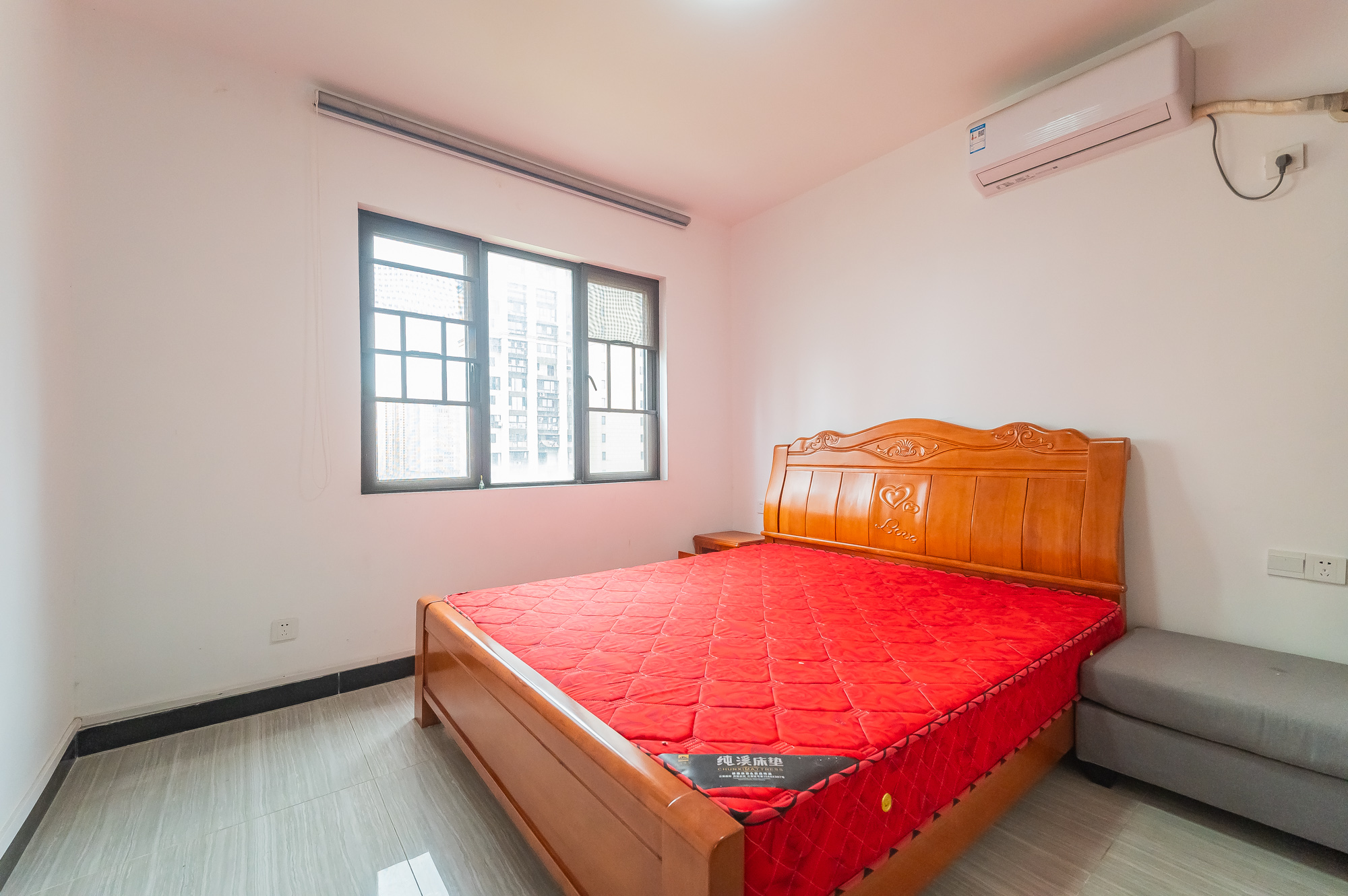 星湖湾二期高层 3室2厅1卫 77.5万 星湖湾二期高层 3室2厅1卫 77.5万卧室