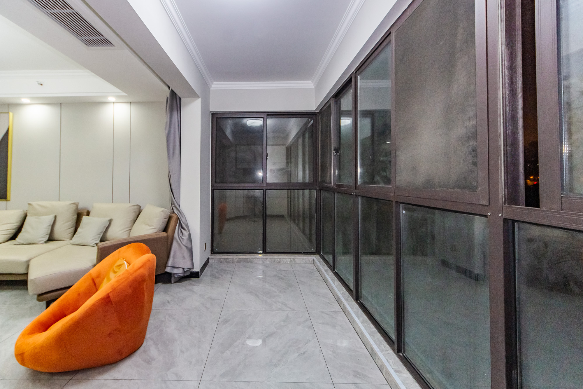 北辰三角洲C3区  3室2厅2卫    220.0万 北辰三角洲C3区  3室2厅2卫    220.0万阳台