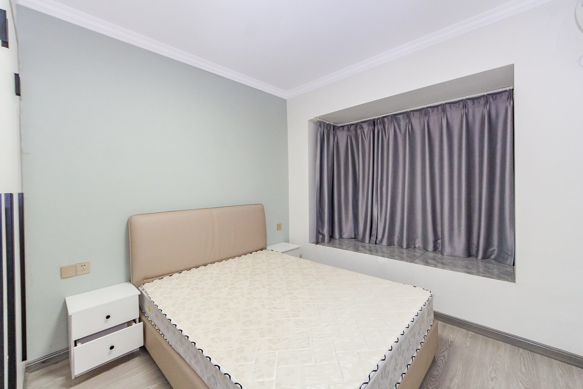 北辰三角洲C3区  3室2厅2卫    220.0万 北辰三角洲C3区  3室2厅2卫    220.0万卧室