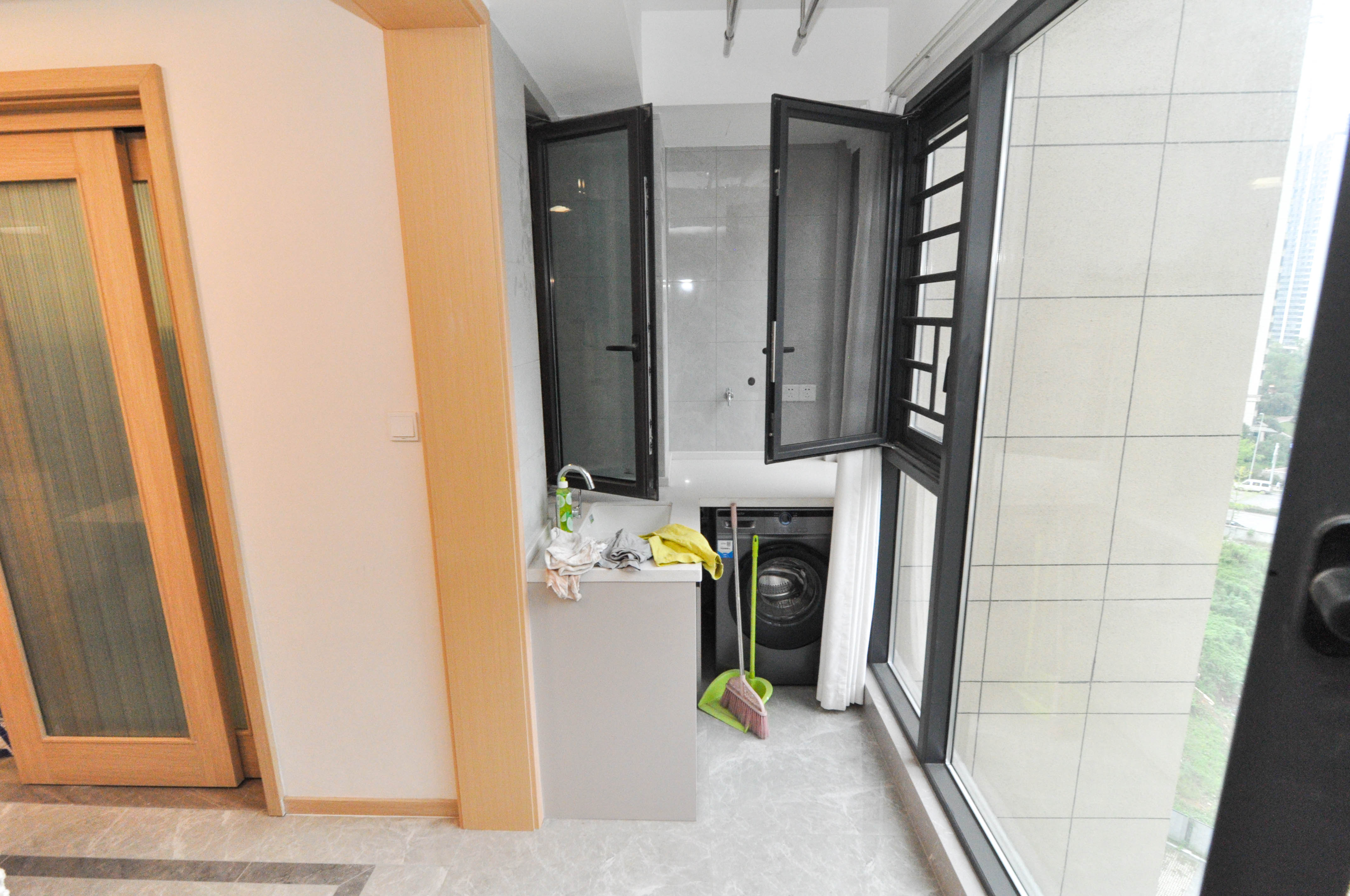 梅溪湖玺悦（新城金茂梦想玺悦）  4室2厅2卫    248.0万其他