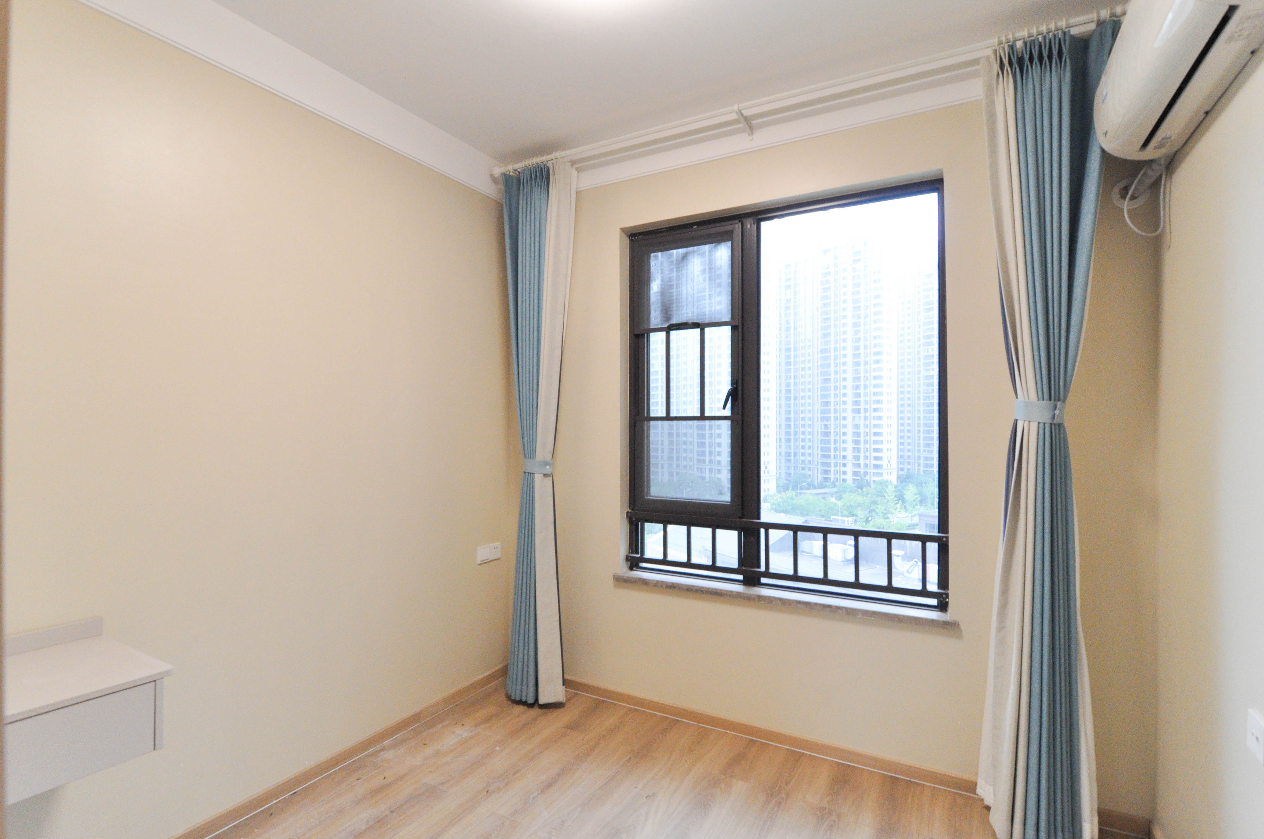 梅溪湖玺悦（新城金茂梦想玺悦）  4室2厅2卫    248.0万其他