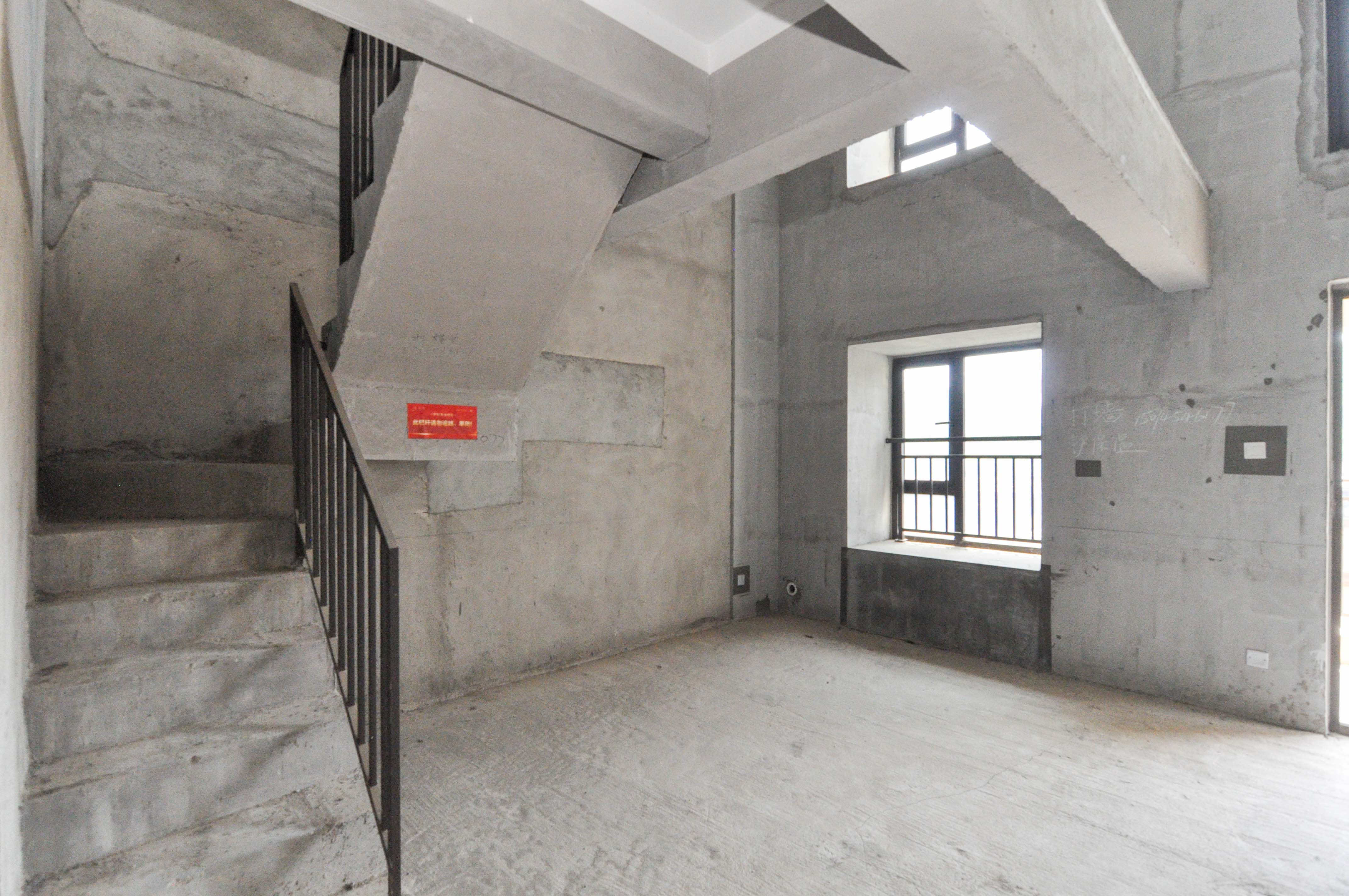 梅溪正荣府 4室2厅2卫 130.0万 梅溪正荣府 4室2厅2卫 130.0万其他