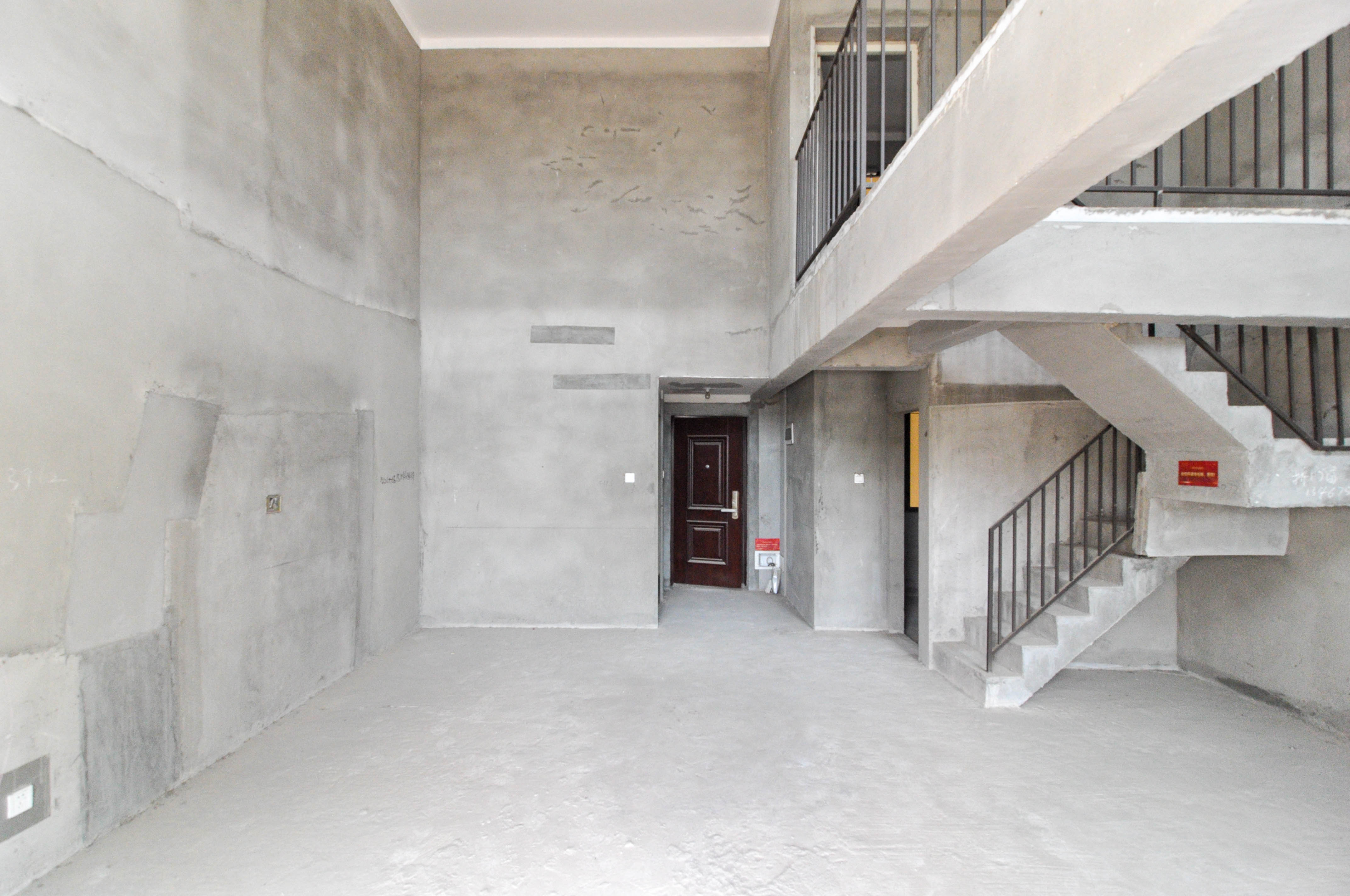 梅溪正荣府 4室2厅2卫 130.0万 梅溪正荣府 4室2厅2卫 130.0万其他