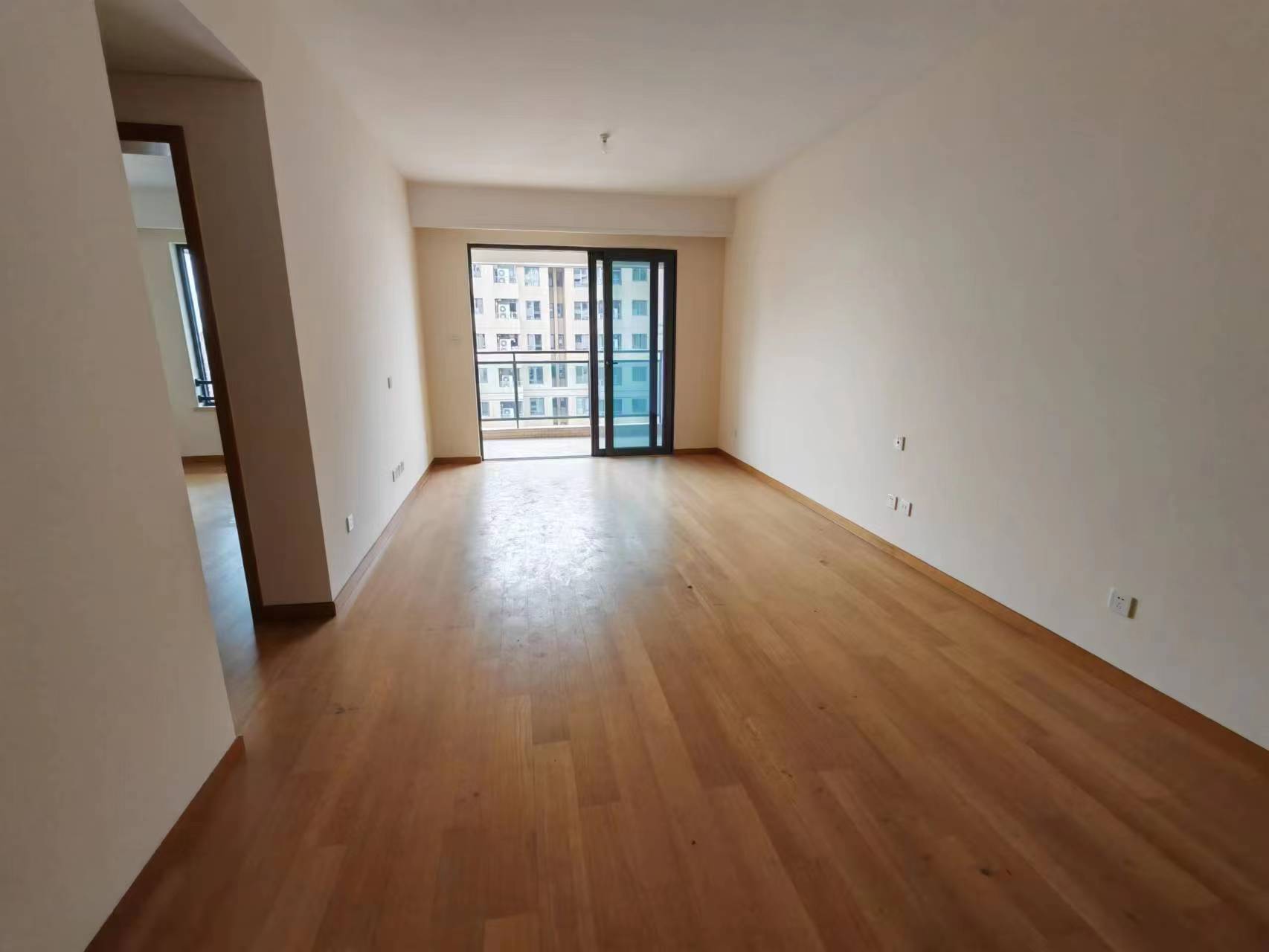 晋合湘水湾四期 2室1厅0卫 70.00万 晋合湘水湾四期 2室1厅0卫 70.00万室内图