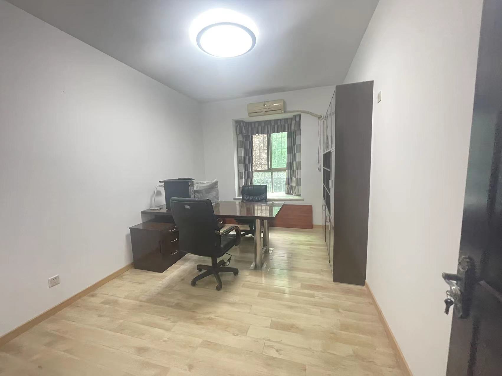 枫林绿洲  4室2厅2卫    49.8万 枫林绿洲  4室2厅2卫    49.8万室内图