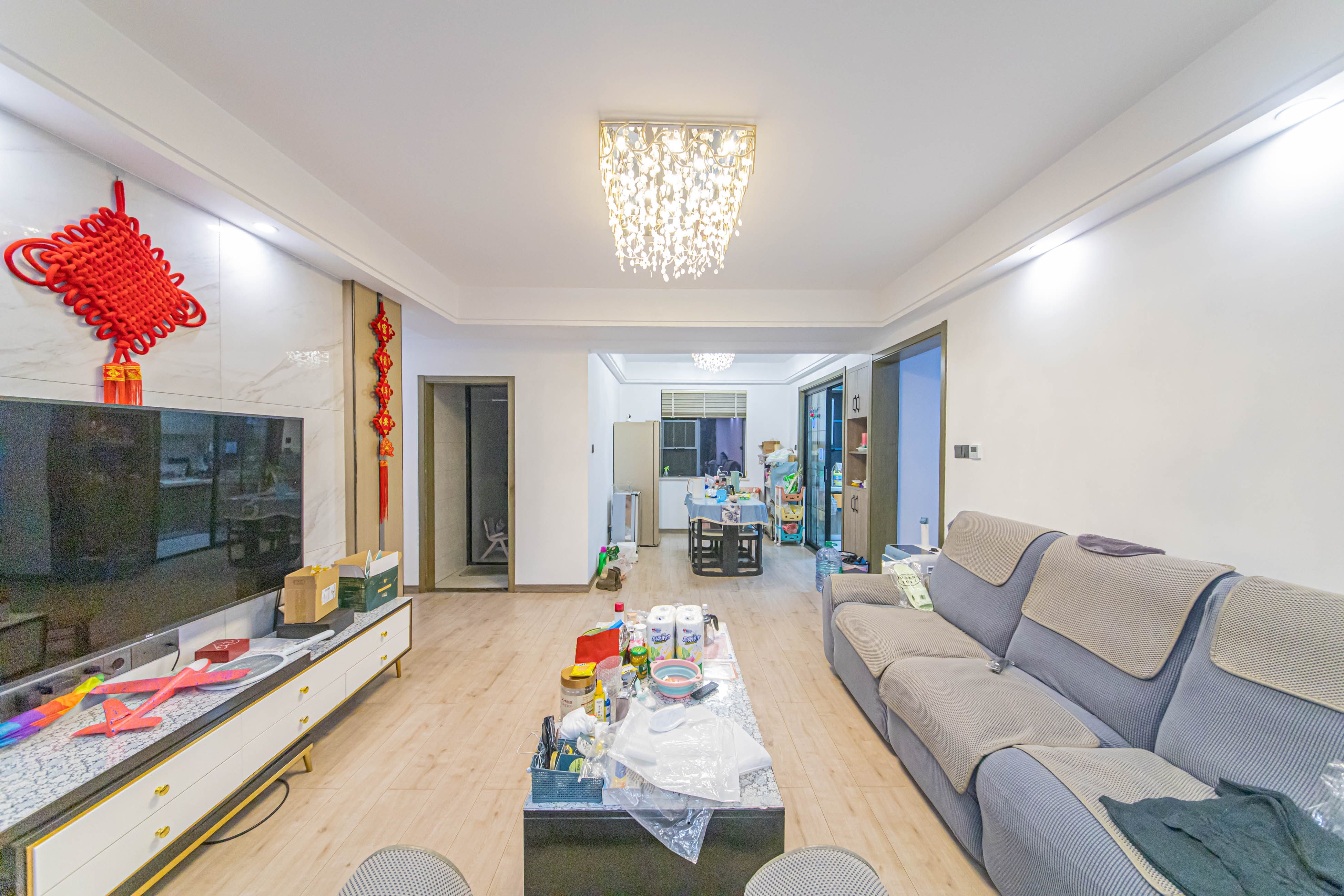 水墨林溪  4室2厅2卫    148.0万客厅